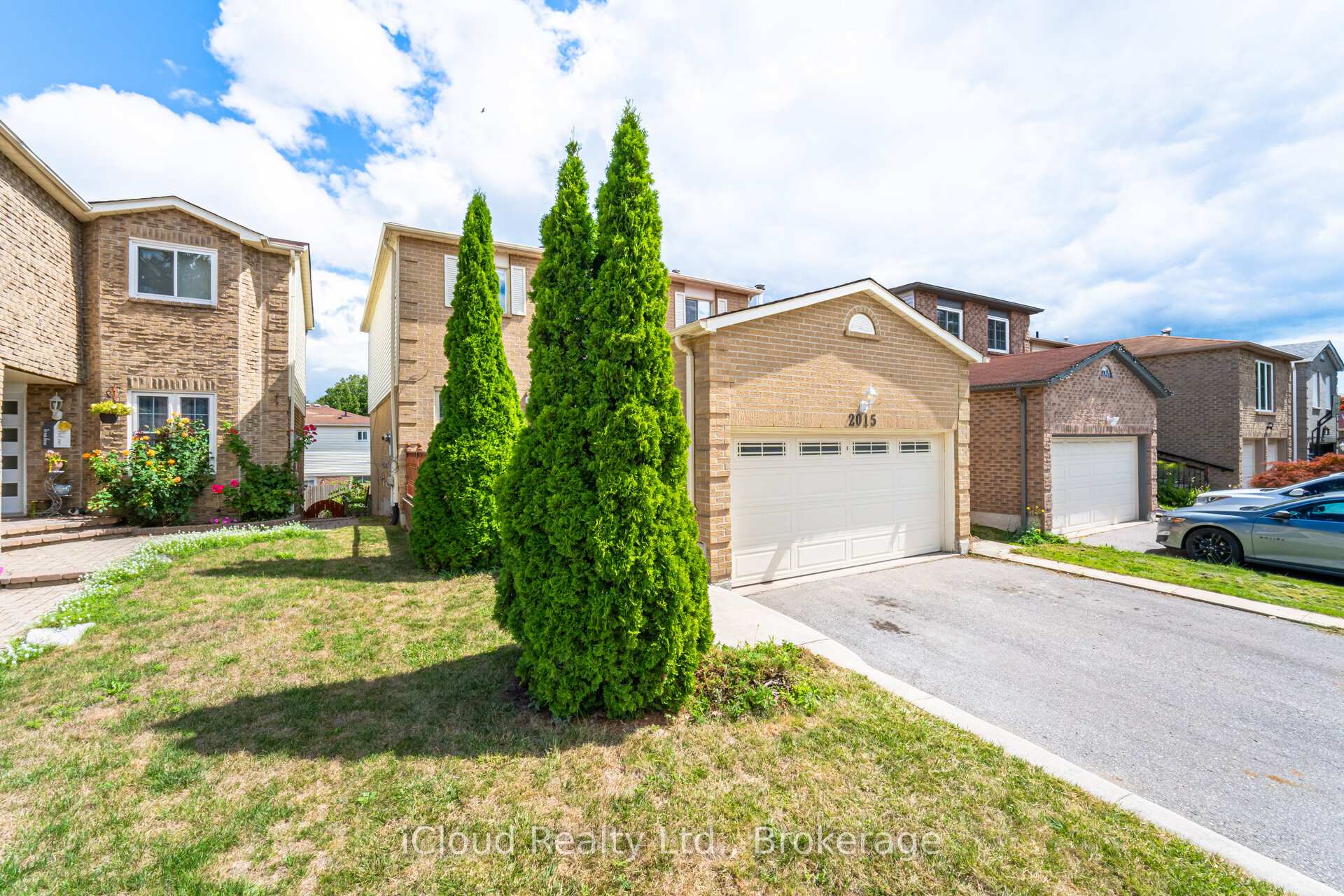 Photo 3 of 2015 Shay Drive, Pickering, Brock Ridge — HOMEH