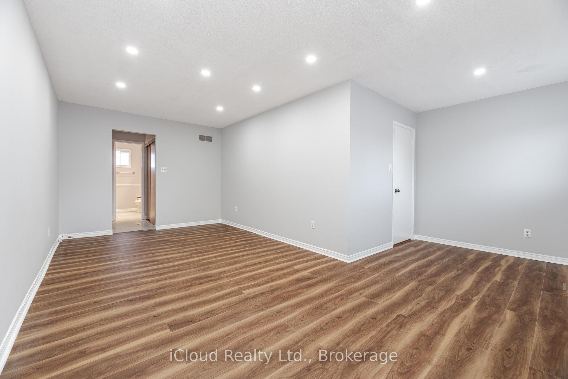 Photo 18 of 2015 Shay Drive, Pickering, Brock Ridge — HOMEH