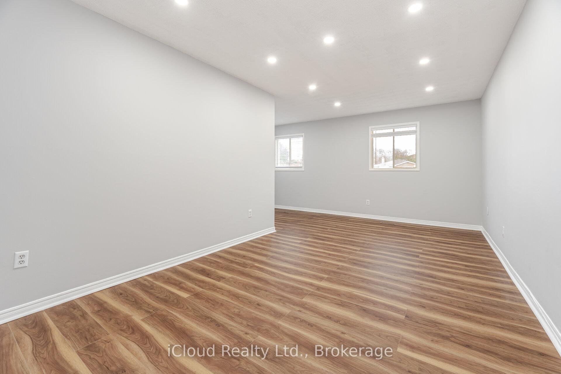 Photo 19 of 2015 Shay Drive, Pickering, Brock Ridge — HOMEH