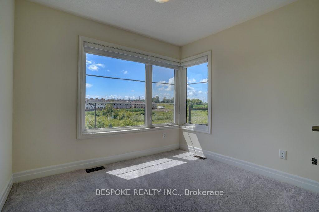 Photo 18 of Unit 36, 384 Arctic Red Drive, Oshawa, Windfields — HOMEH