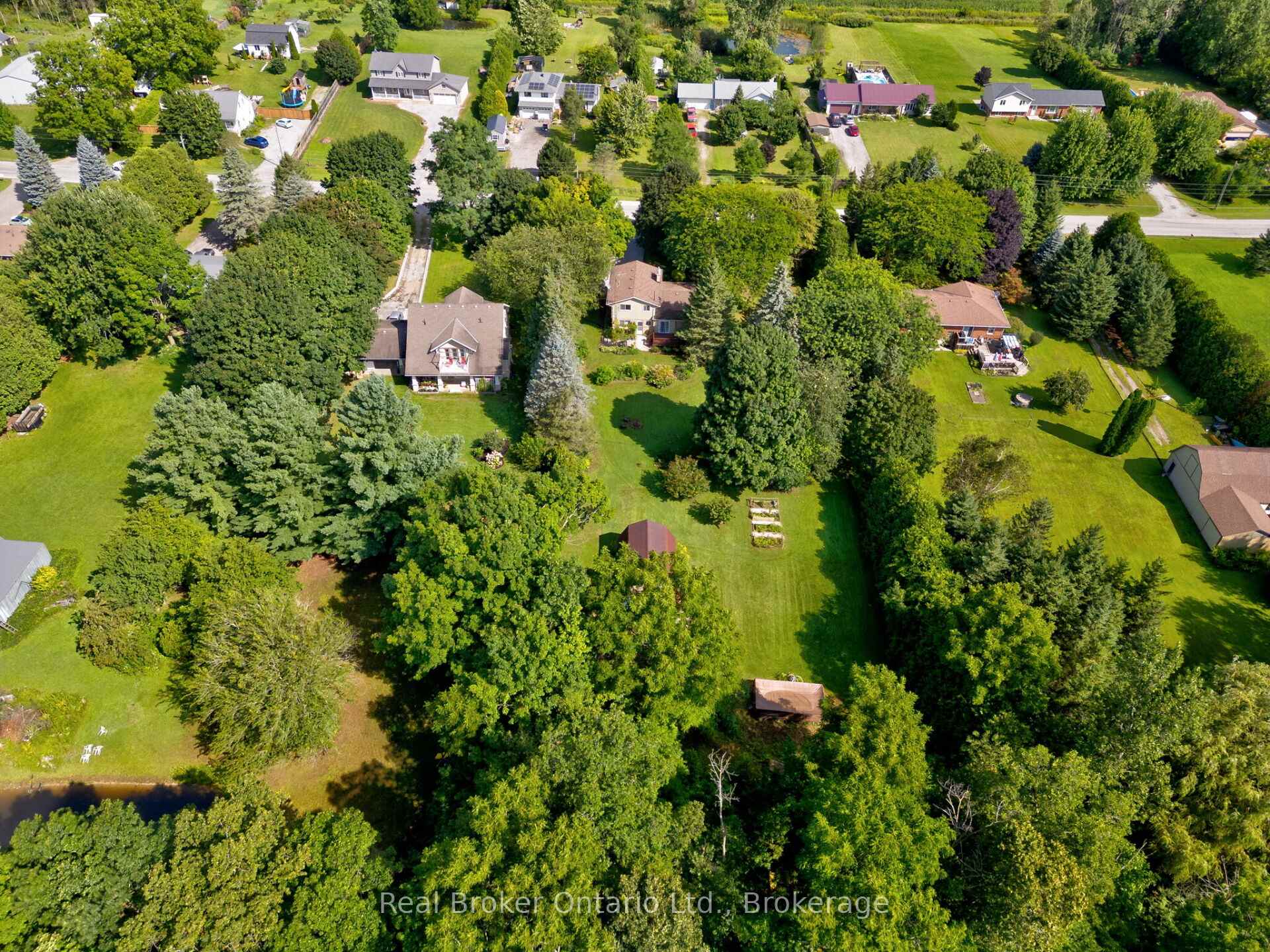 Photo 40 of 520 Concession 3, Norfolk, Wilsonville — HOMEH