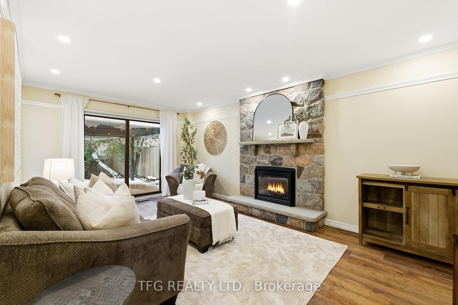 Photo 19 of 500 Sundown Crescent, Pickering, Woodlands — HOMEH