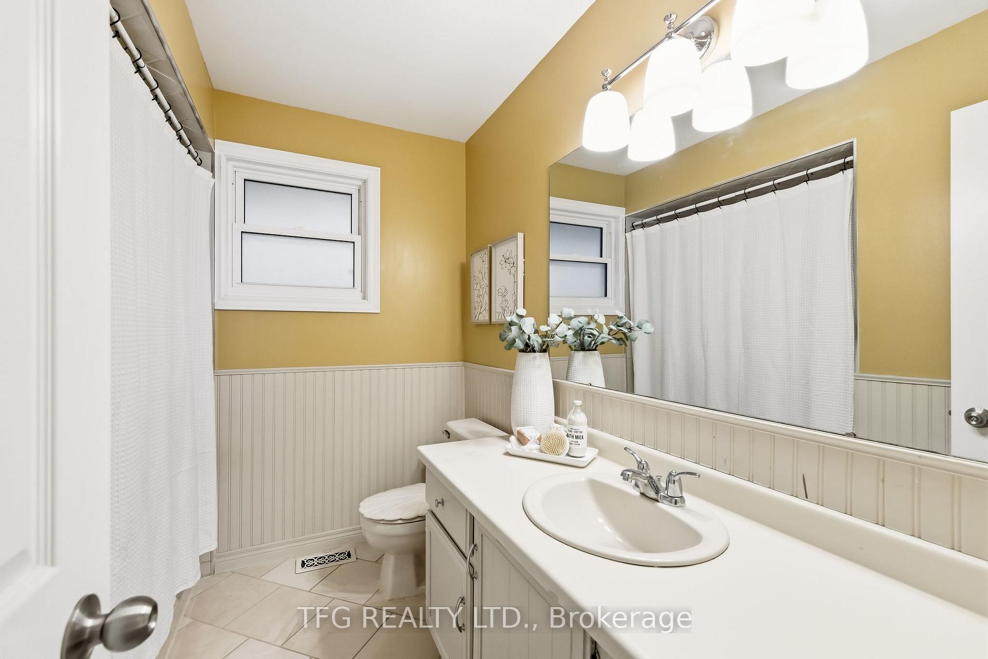 Photo 36 of 500 Sundown Crescent, Pickering, Woodlands — HOMEH