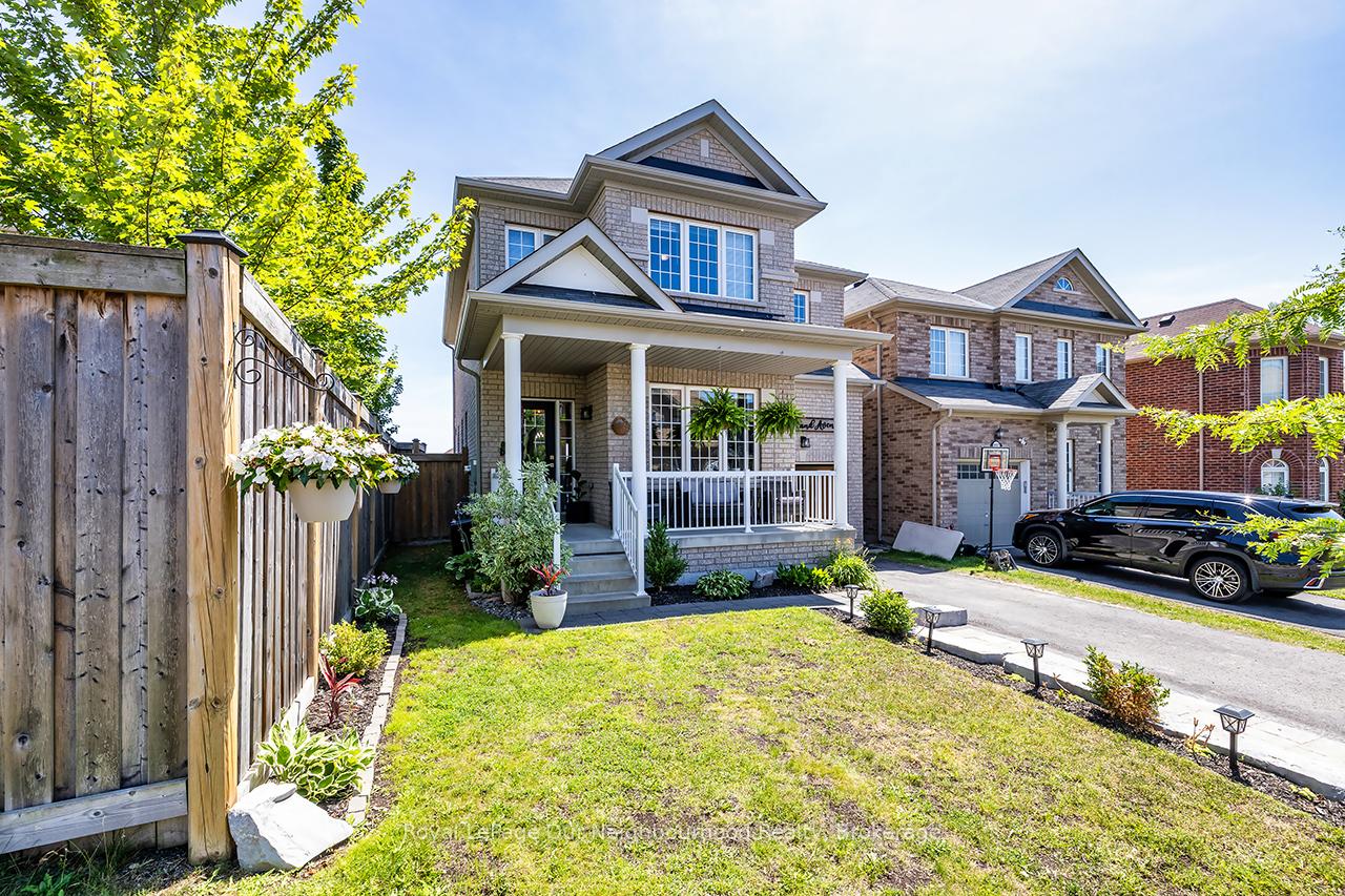 Photo 1 of 901 Groveland Avenue, Oshawa, Taunton — HOMEH