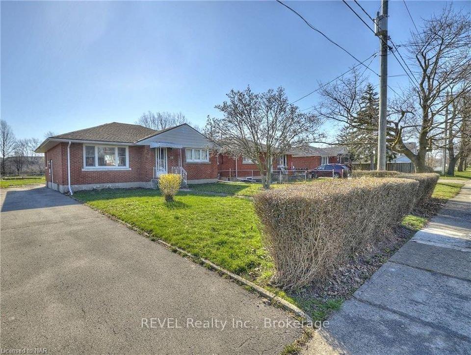 Front of 7182 Adams Avenue