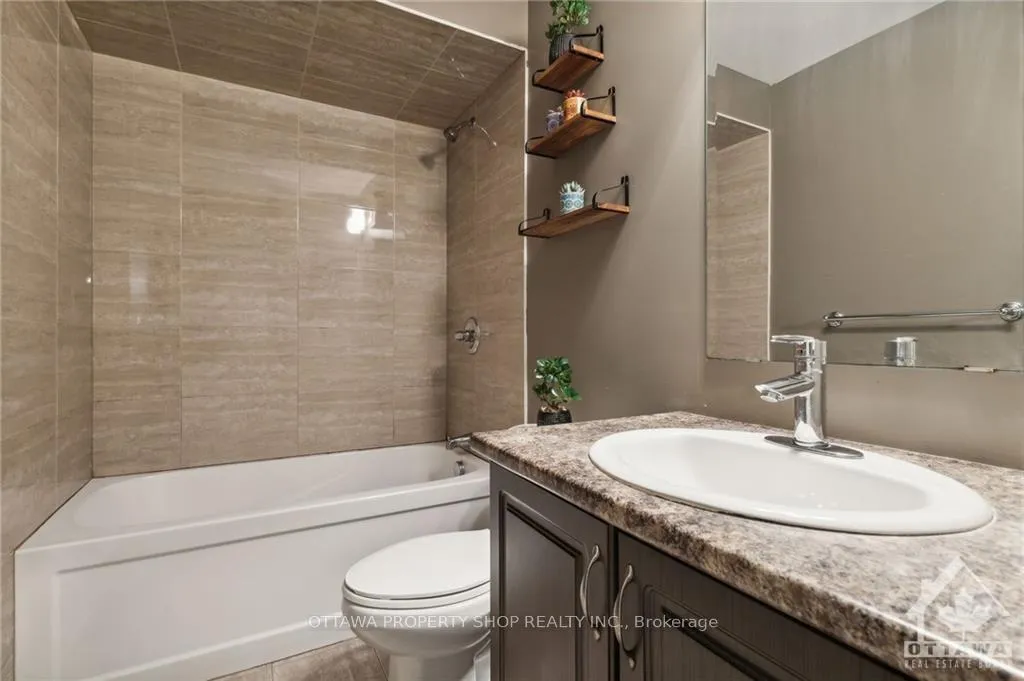 Photo 8 of 731 Morningstar Way, Ottawa, Mer Bleue/Bradley Estates/Anderson Park — HOMEH