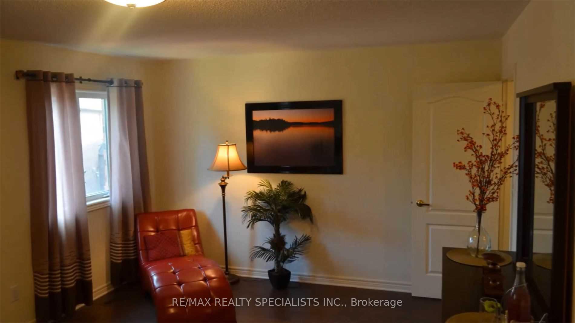 Photo 16 of 1374 Maple Avenue, Milton, Dempsey — HOMEH