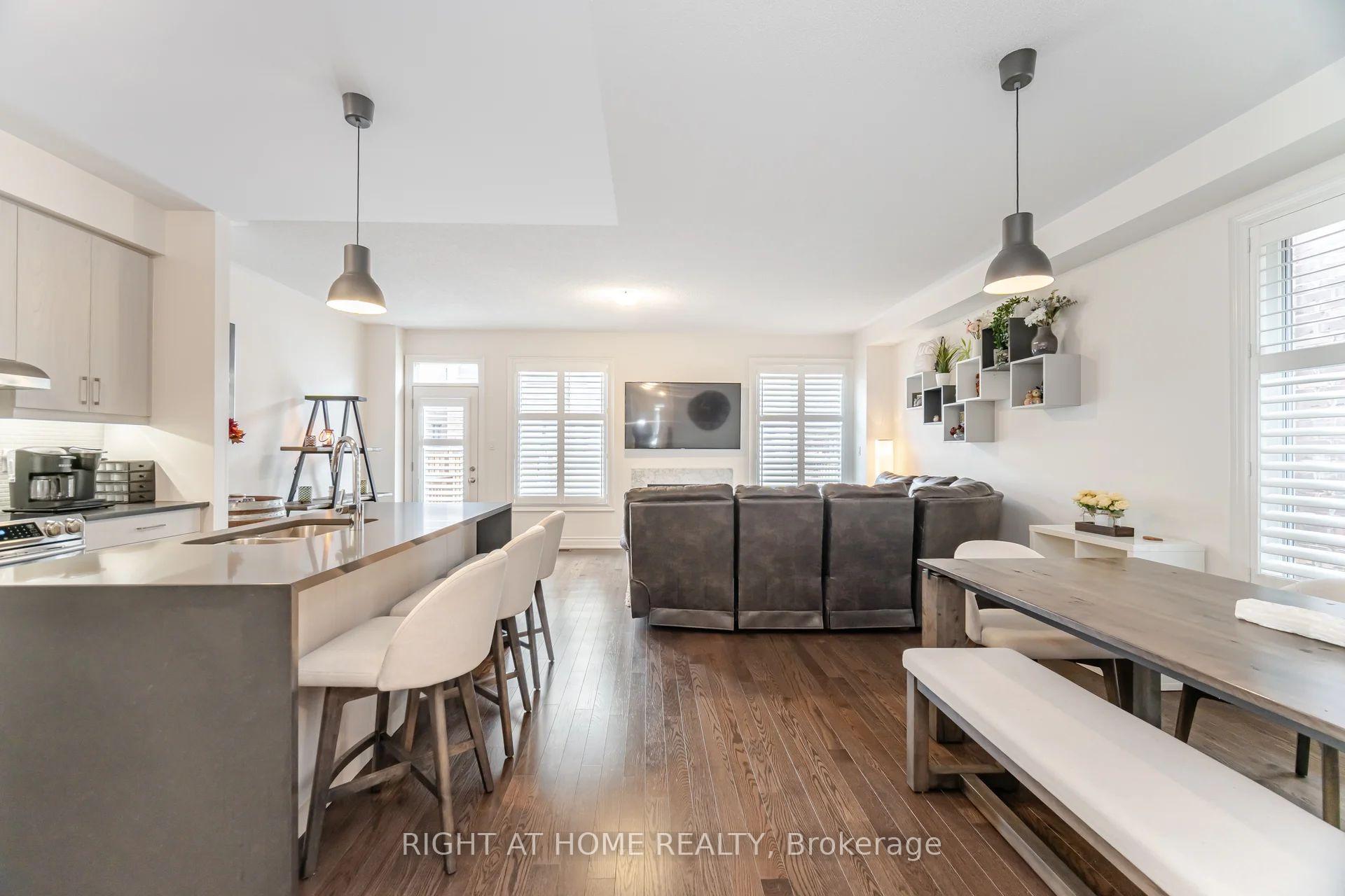 Photo 7 of 1178 Raspberry Terrace, Milton, Ford — HOMEH