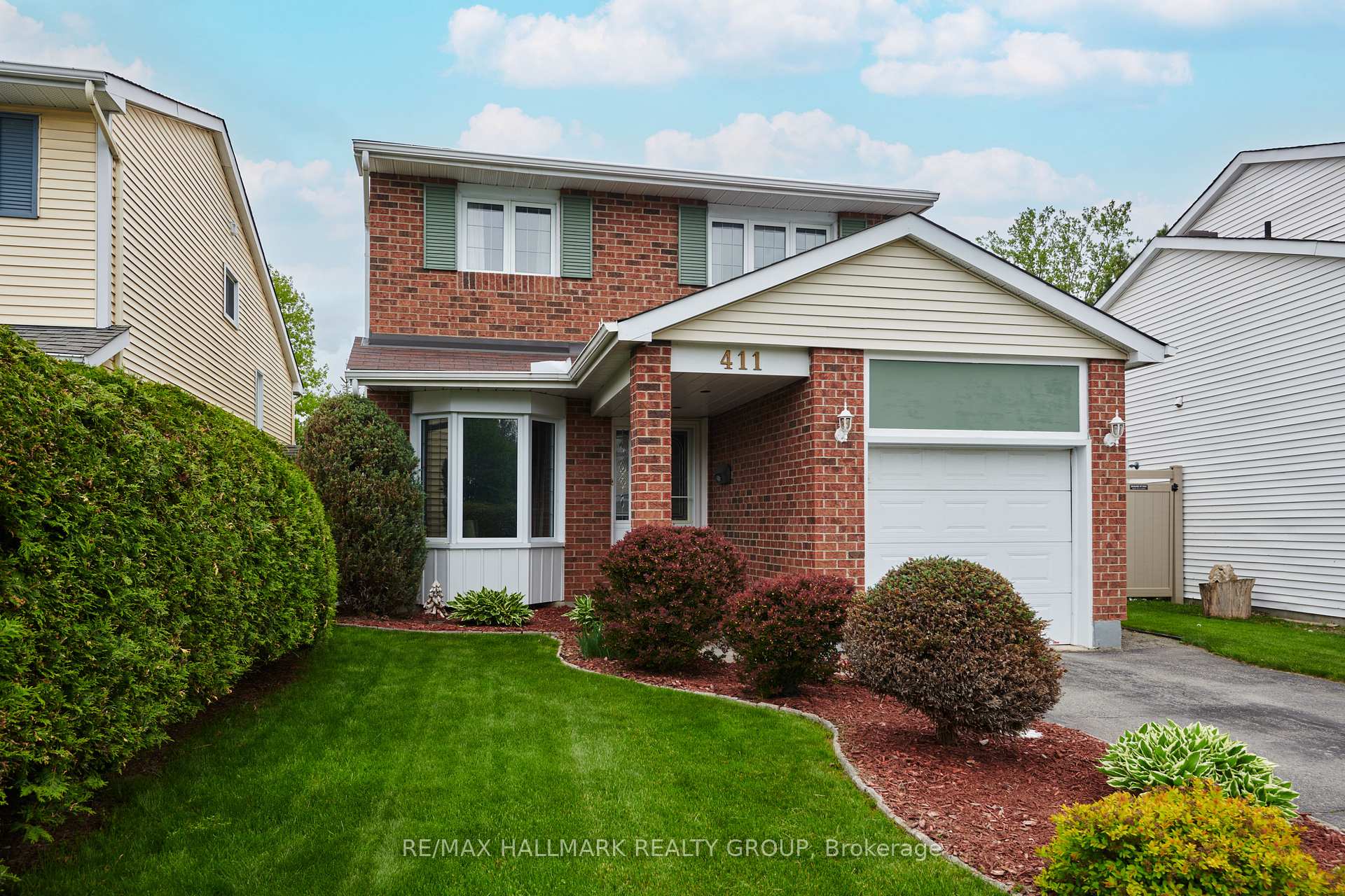 Photo 1 of 411 Sanderling Crescent, Ottawa, Chatelaine Village — HOMEH