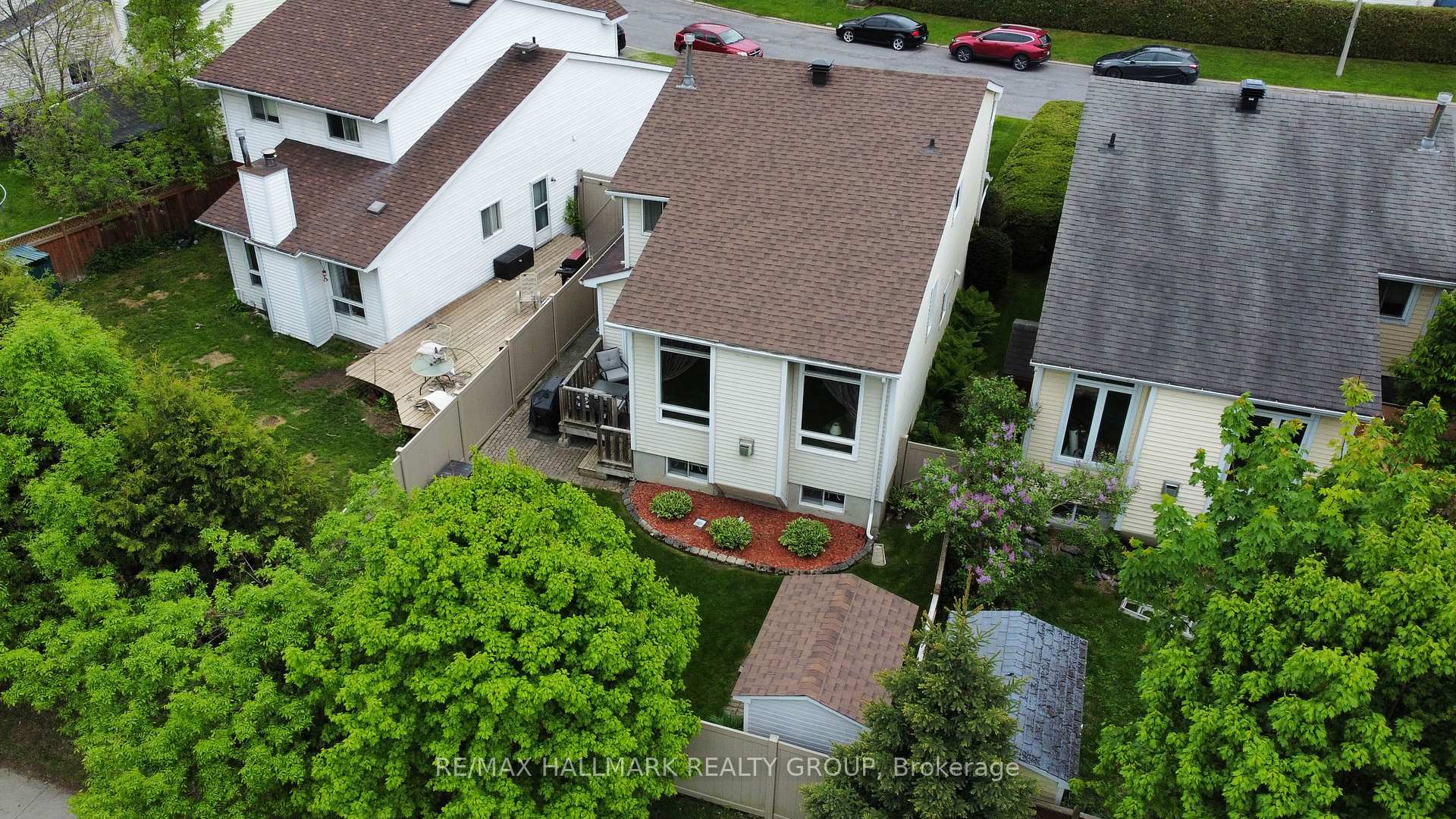 Photo 35 of 411 Sanderling Crescent, Ottawa, Chatelaine Village — HOMEH