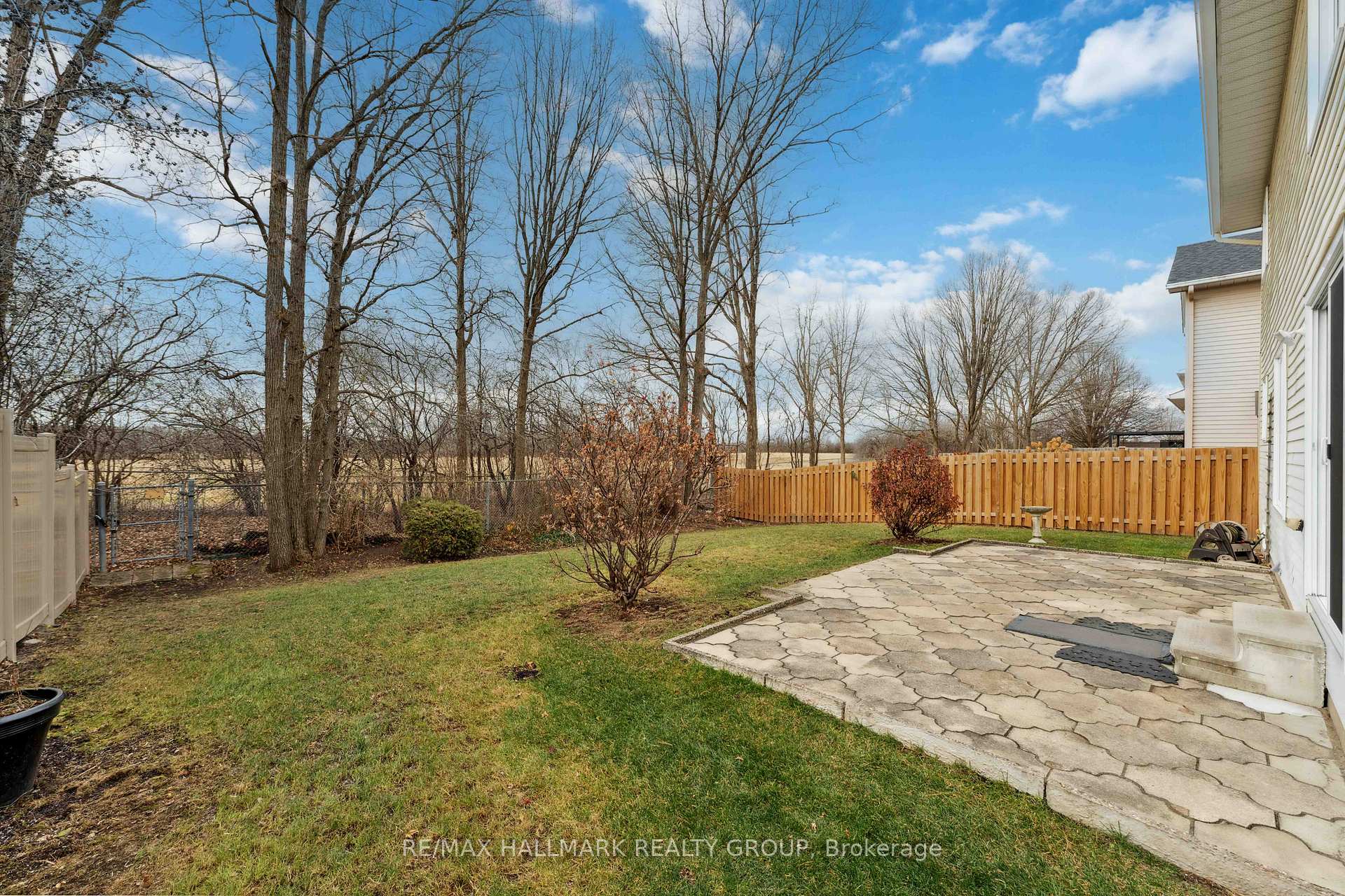 Photo 27 of 6084 Voyageur Drive, Ottawa, Convent Glen — HOMEH