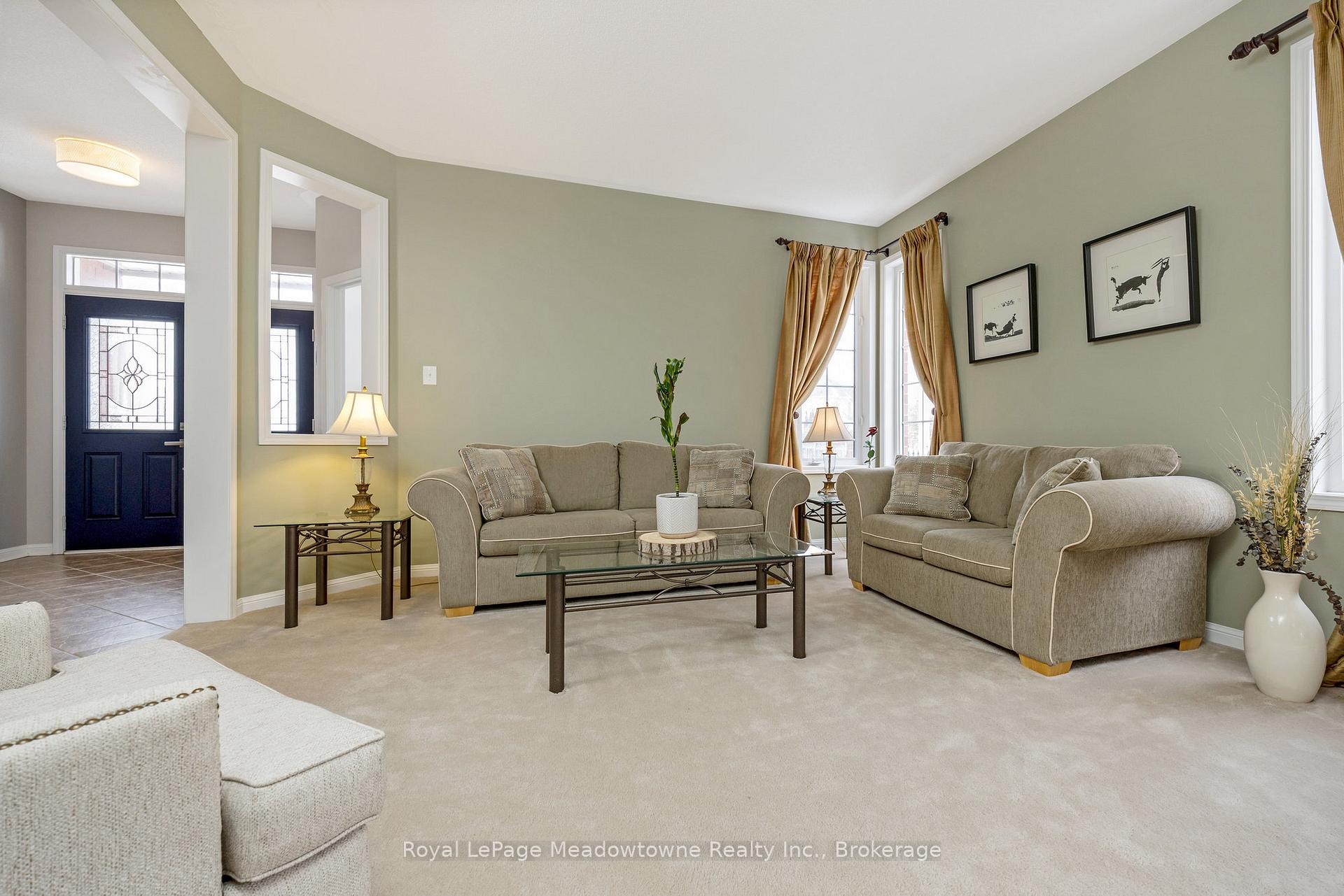 Photo 6 of 1285 Christie Circle, Milton, Beaty — HOMEH