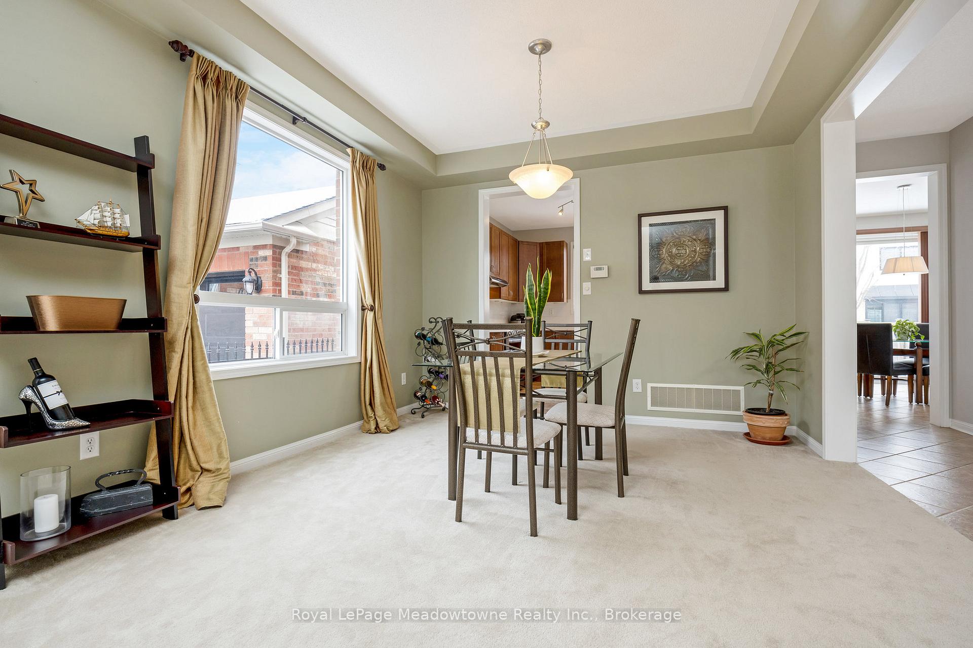 Photo 9 of 1285 Christie Circle, Milton, Beaty — HOMEH