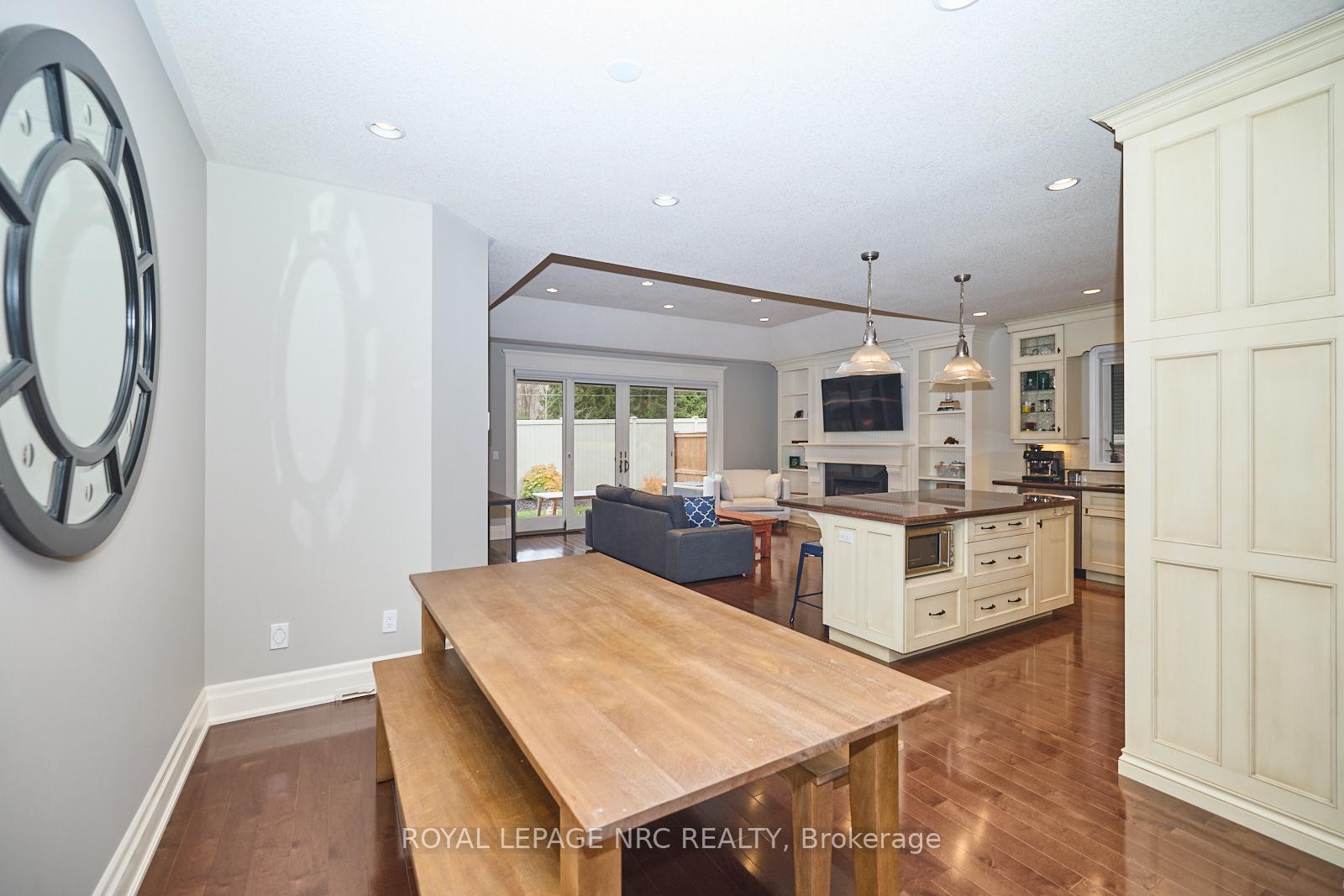 Photo 12 of 8 Timmsdale Crescent, Pelham, Fonthill — HOMEH
