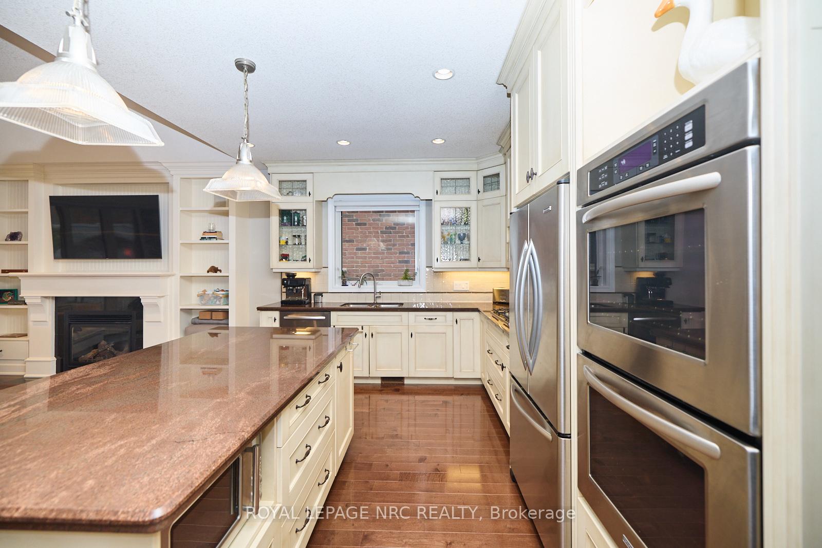 Photo 14 of 8 Timmsdale Crescent, Pelham, Fonthill — HOMEH