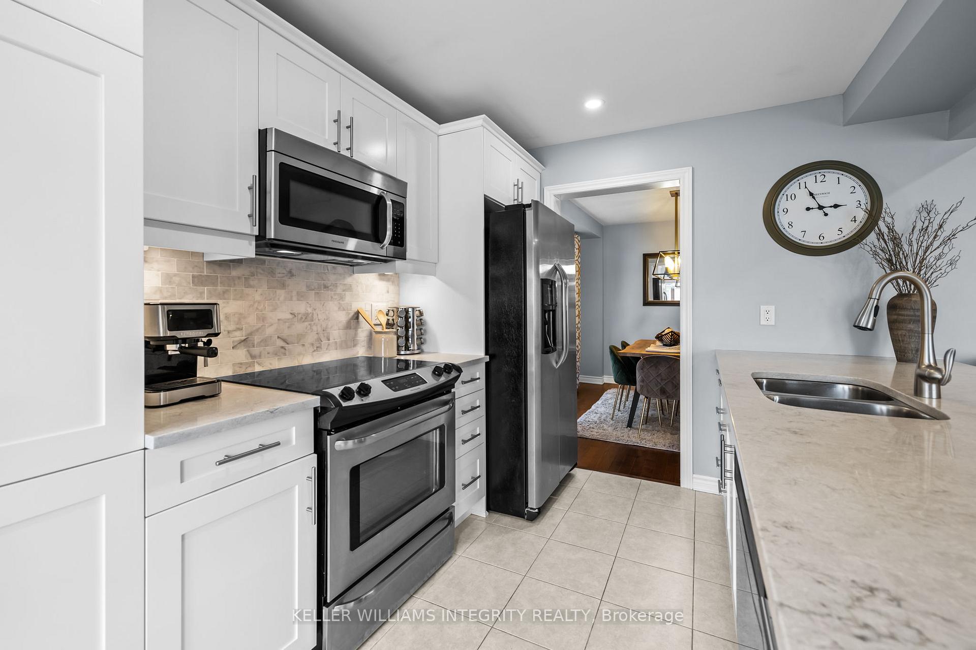 Photo 13 of 321 Sweetfern Crescent, Ottawa, Avalon West — HOMEH