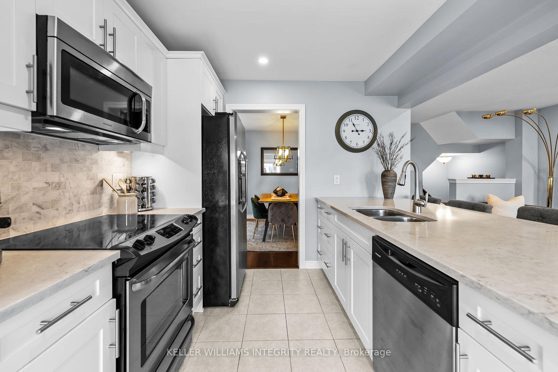 Photo 17 of 321 Sweetfern Crescent, Ottawa, Avalon West — HOMEH