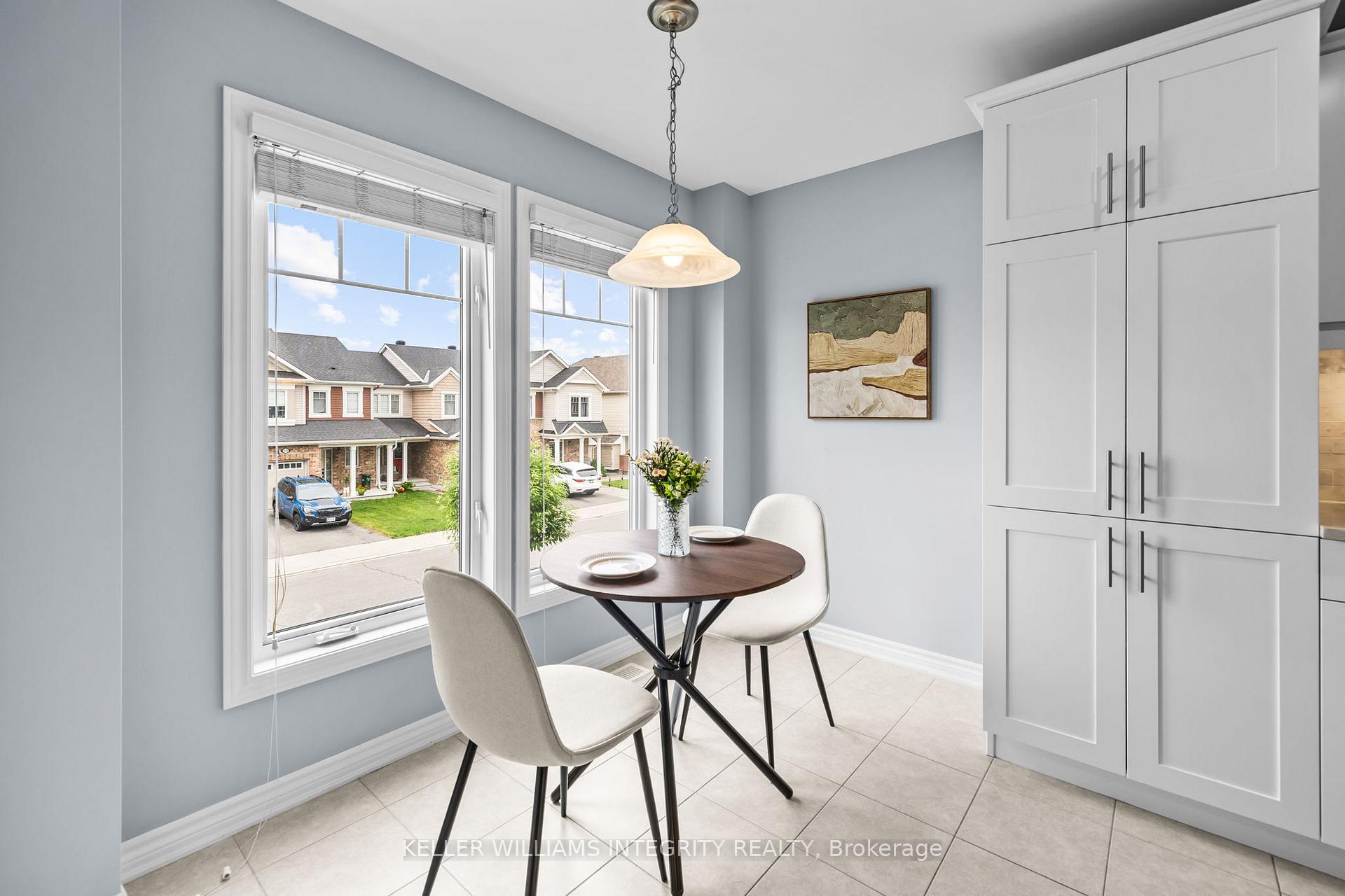 Photo 18 of 321 Sweetfern Crescent, Ottawa, Avalon West — HOMEH