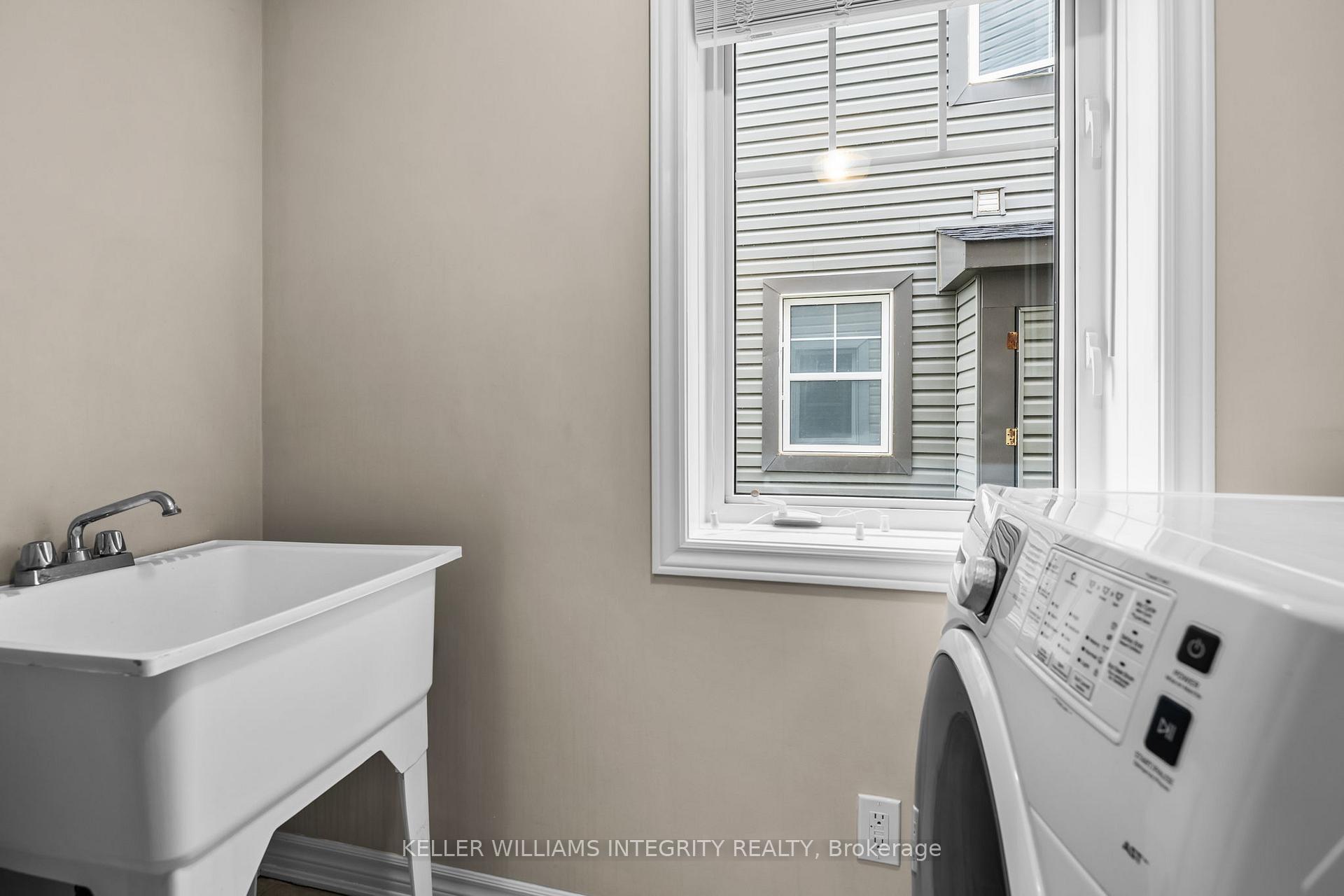 Photo 34 of 321 Sweetfern Crescent, Ottawa, Avalon West — HOMEH