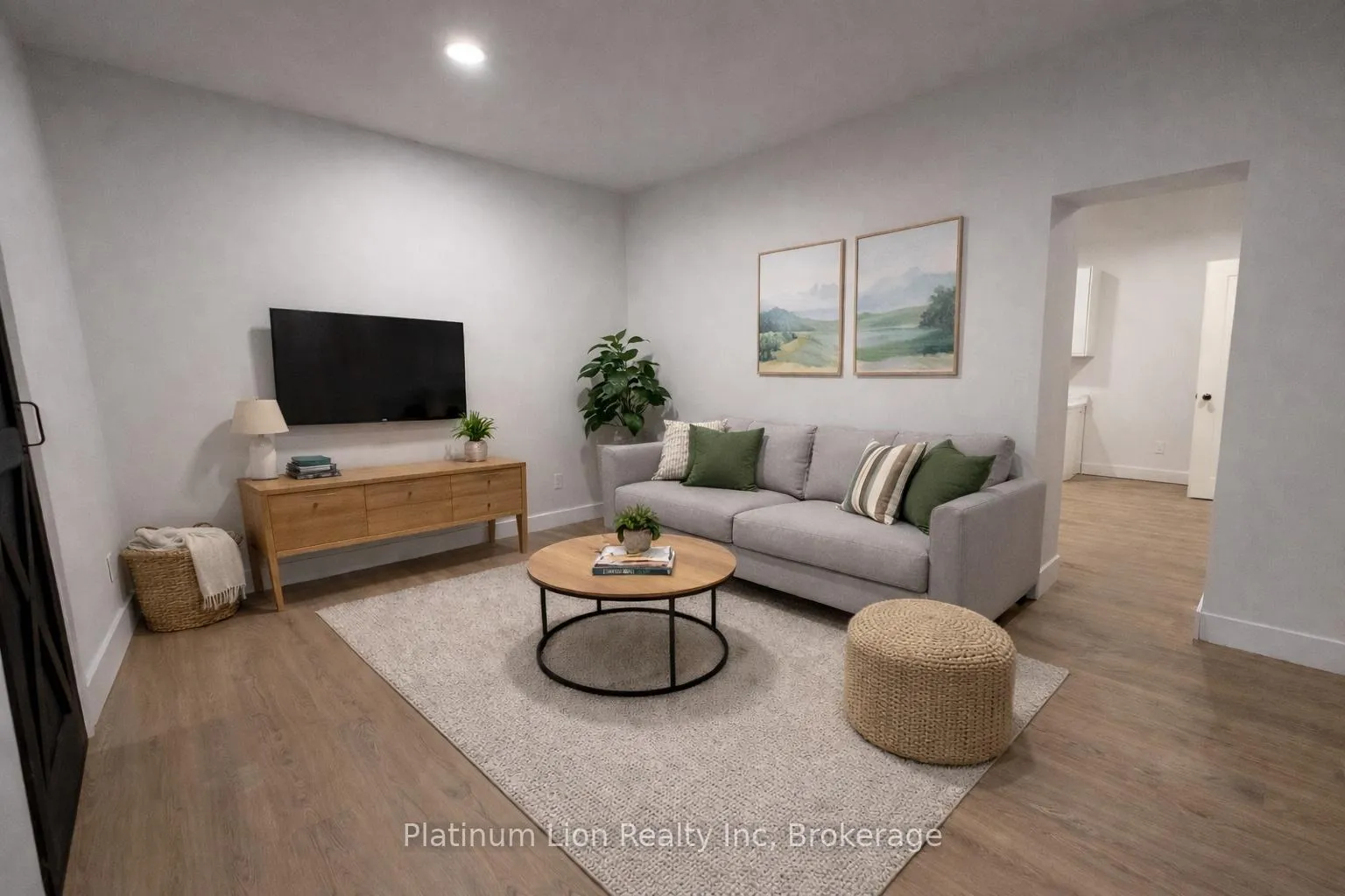 Photo 7 of Unit 5, 803 King Street, Port Colborne, Main Street — HOMEH