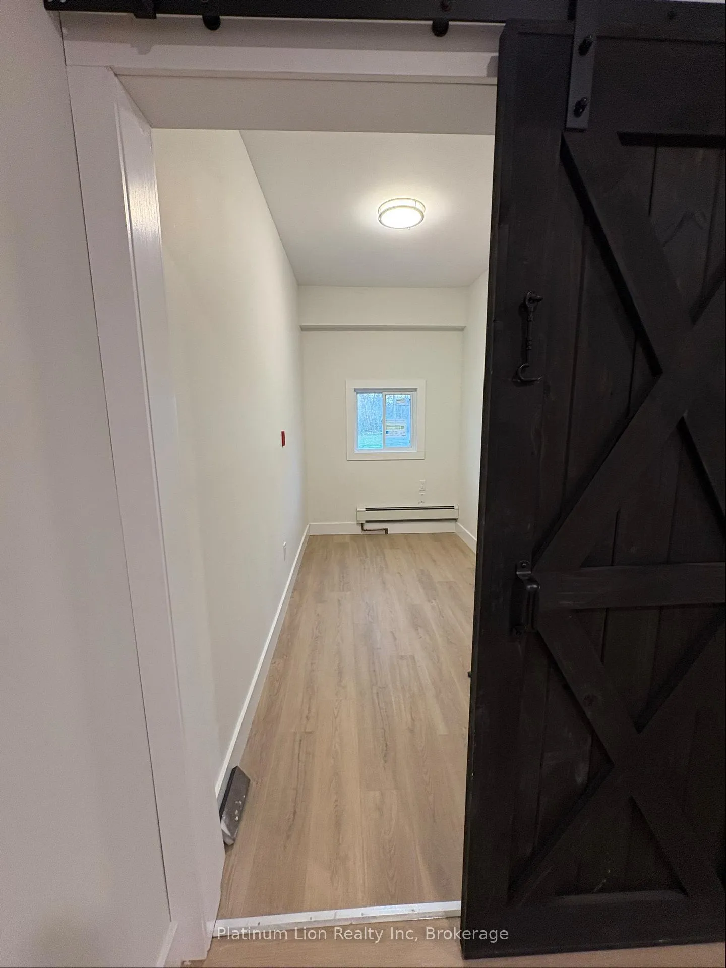 Photo 9 of Unit 5, 803 King Street, Port Colborne, Main Street — HOMEH
