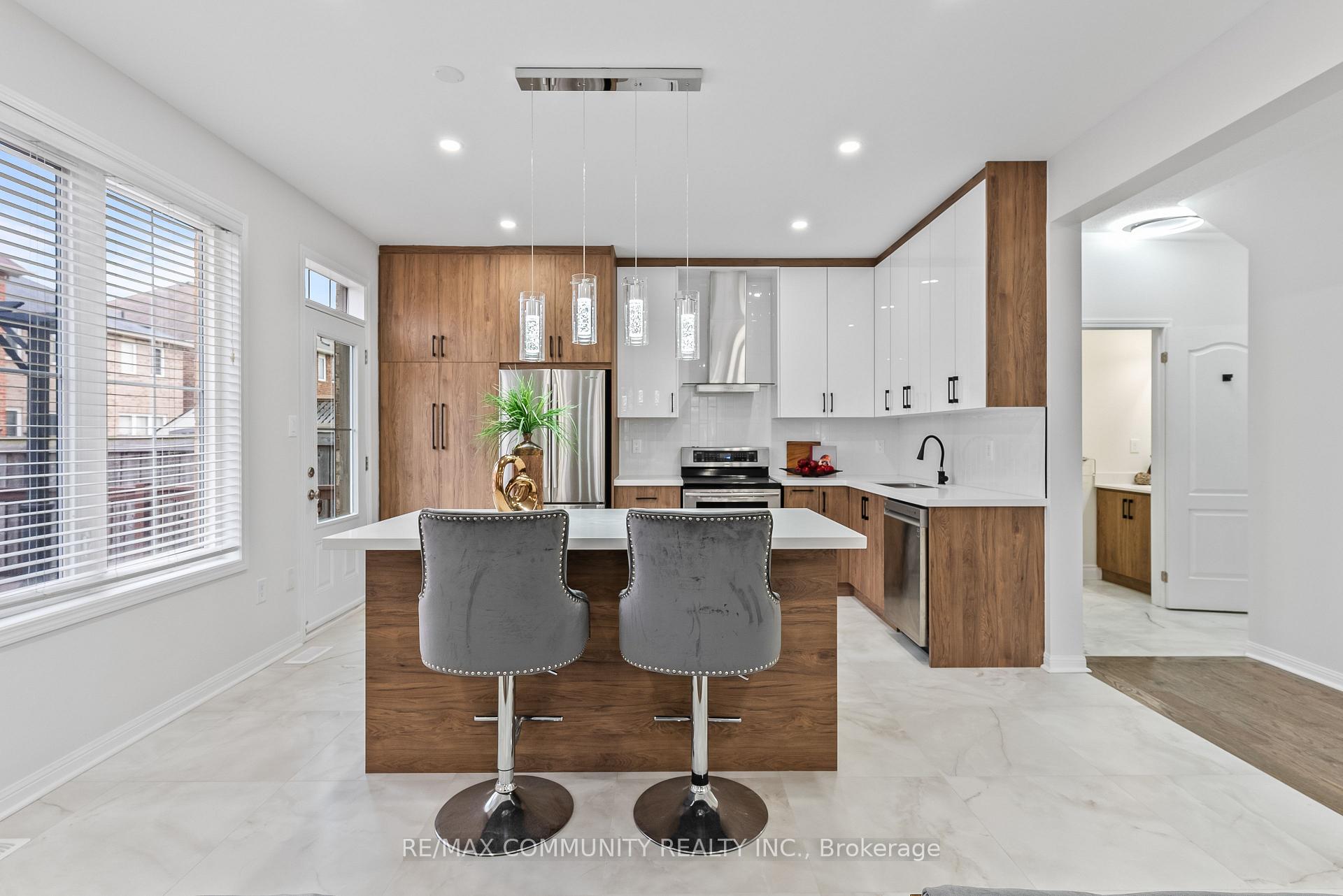 Photo 1 of 444 Dymott Avenue, Milton, Harrison — HOMEH