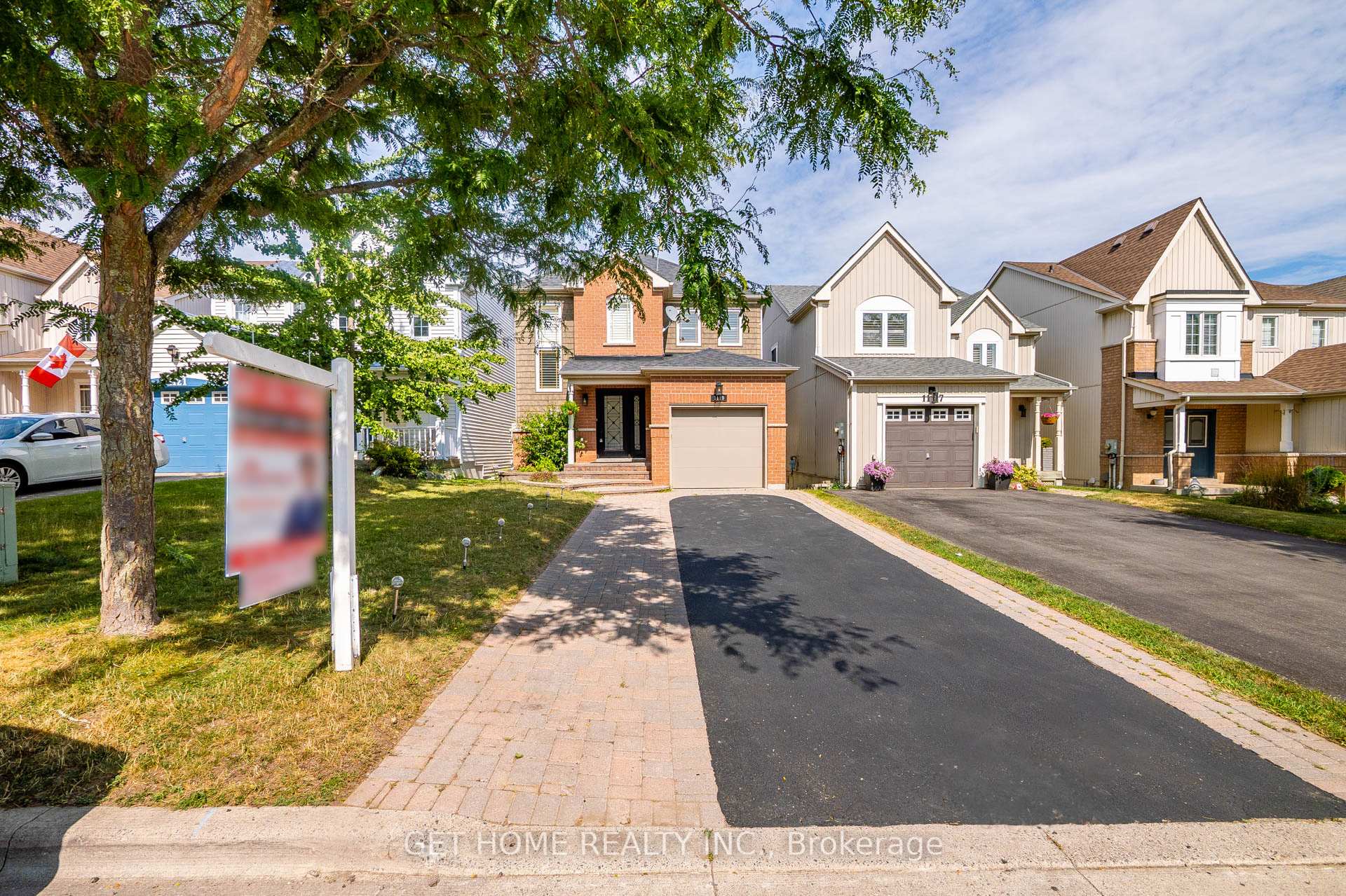 Photo 4 of 1119 Ashgrove Crescent, Oshawa, Pinecrest — HOMEH