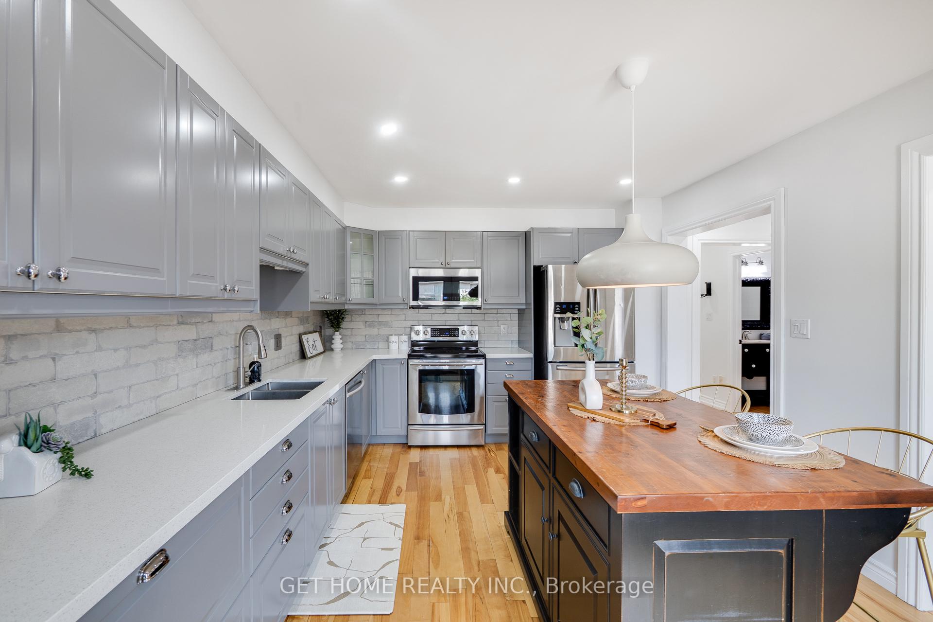 Photo 23 of 1119 Ashgrove Crescent, Oshawa, Pinecrest — HOMEH