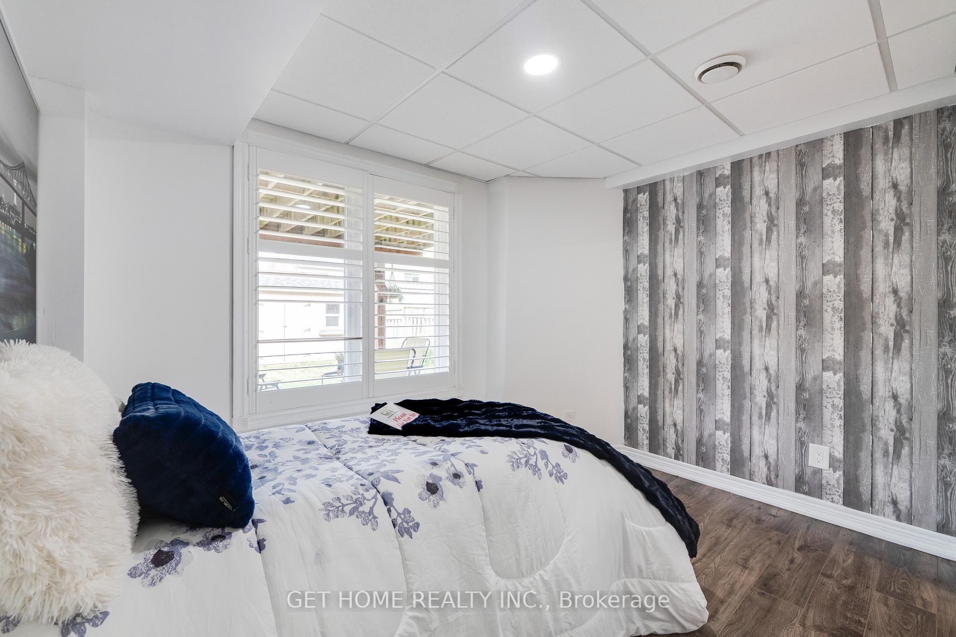 Photo 31 of 1119 Ashgrove Crescent, Oshawa, Pinecrest — HOMEH