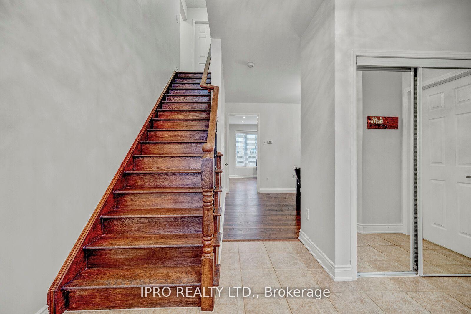 Photo 5 of Unit Upper, 776 Hepburn Road, Milton, Coates — HOMEH