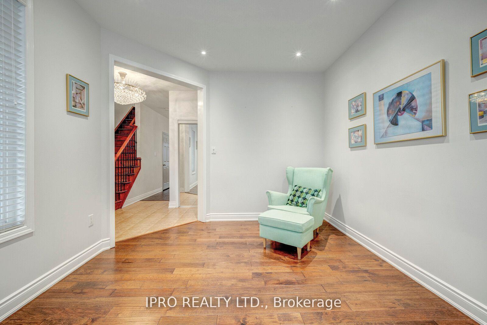 Photo 7 of Unit Upper, 776 Hepburn Road, Milton, Coates — HOMEH