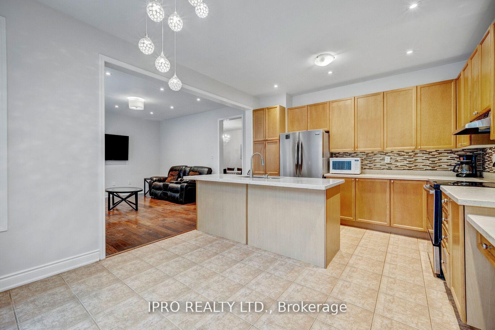 Photo 14 of Unit Upper, 776 Hepburn Road, Milton, Coates — HOMEH