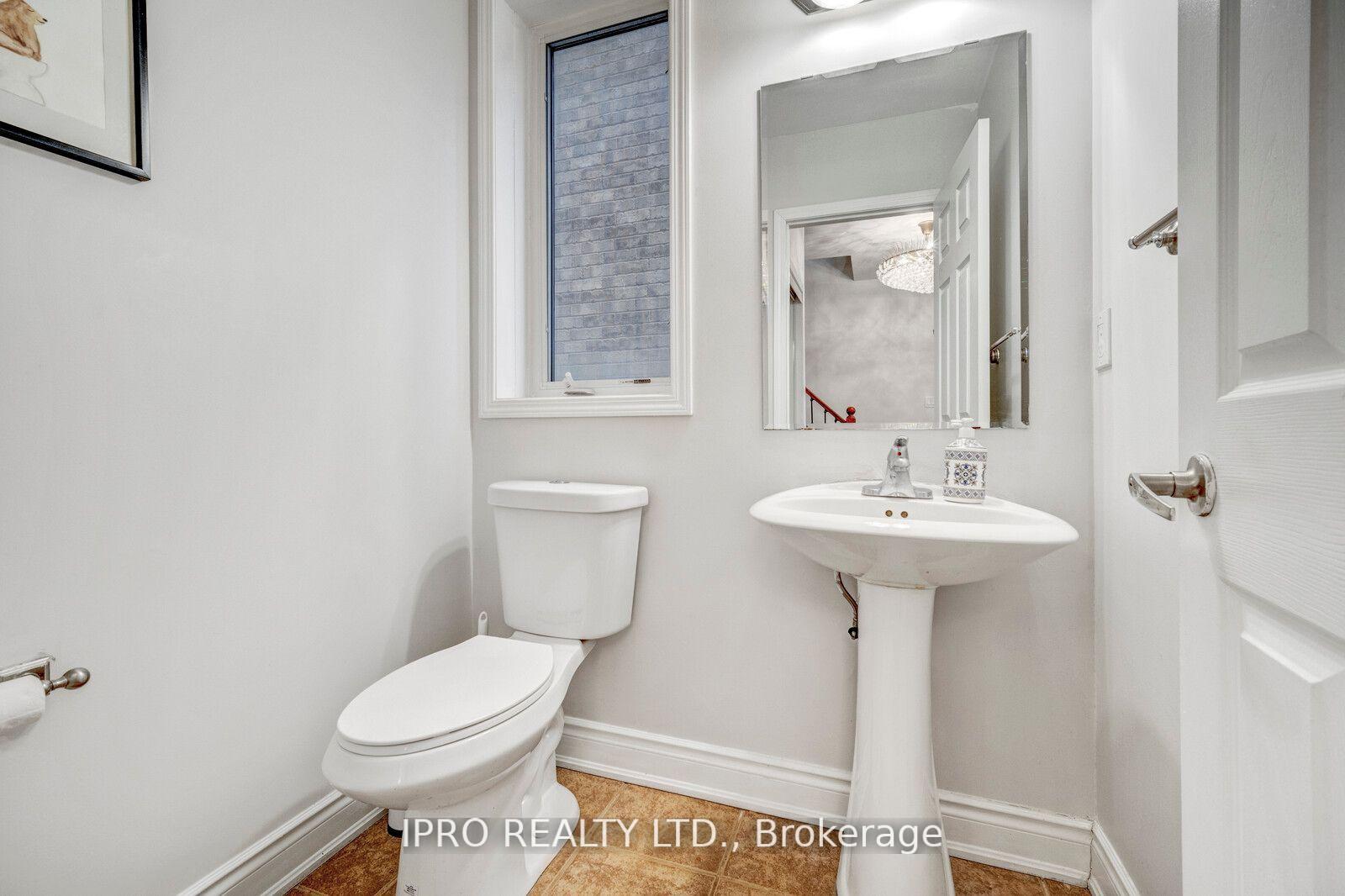 Photo 17 of Unit Upper, 776 Hepburn Road, Milton, Coates — HOMEH