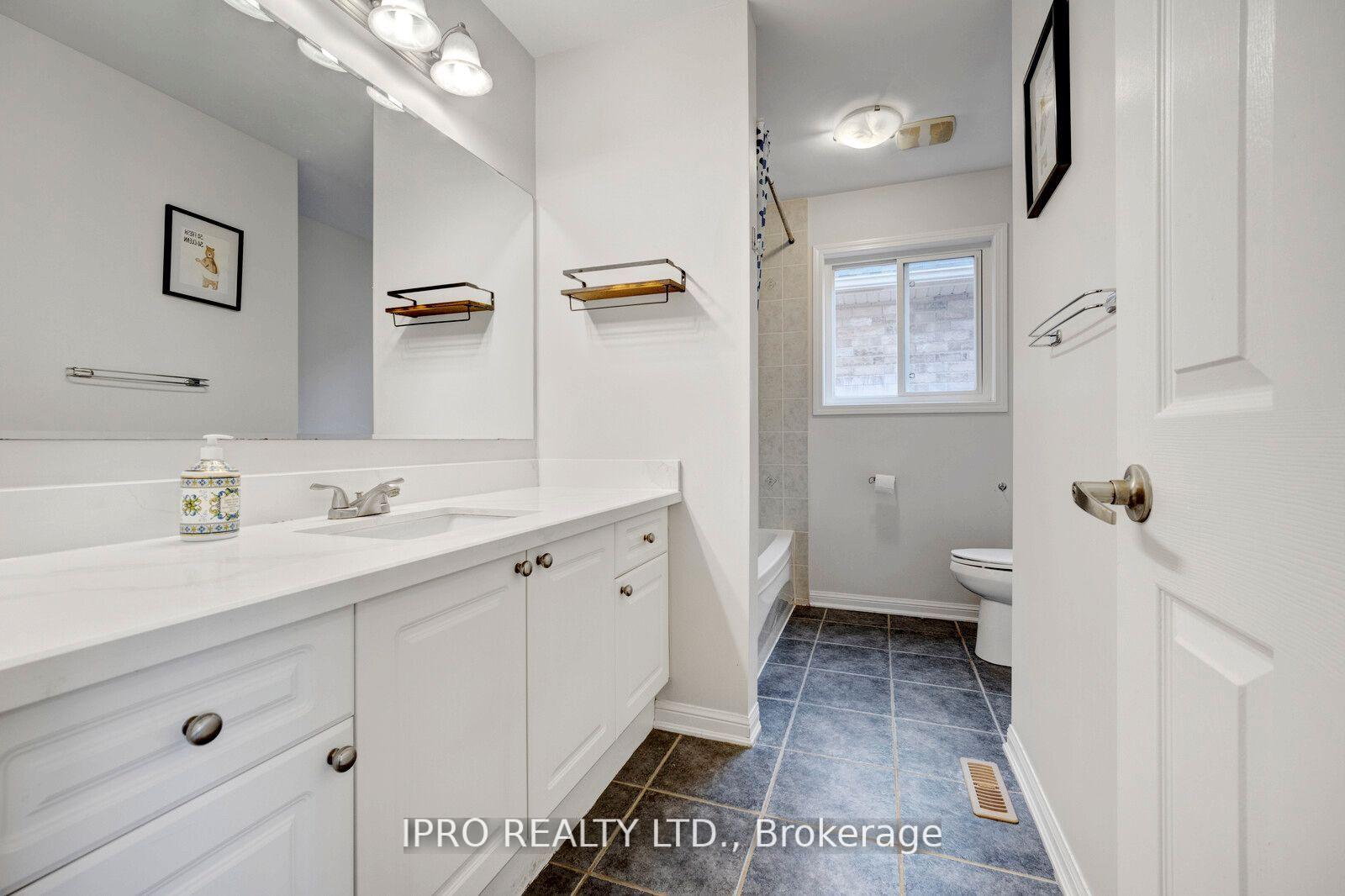 Photo 27 of Unit Upper, 776 Hepburn Road, Milton, Coates — HOMEH