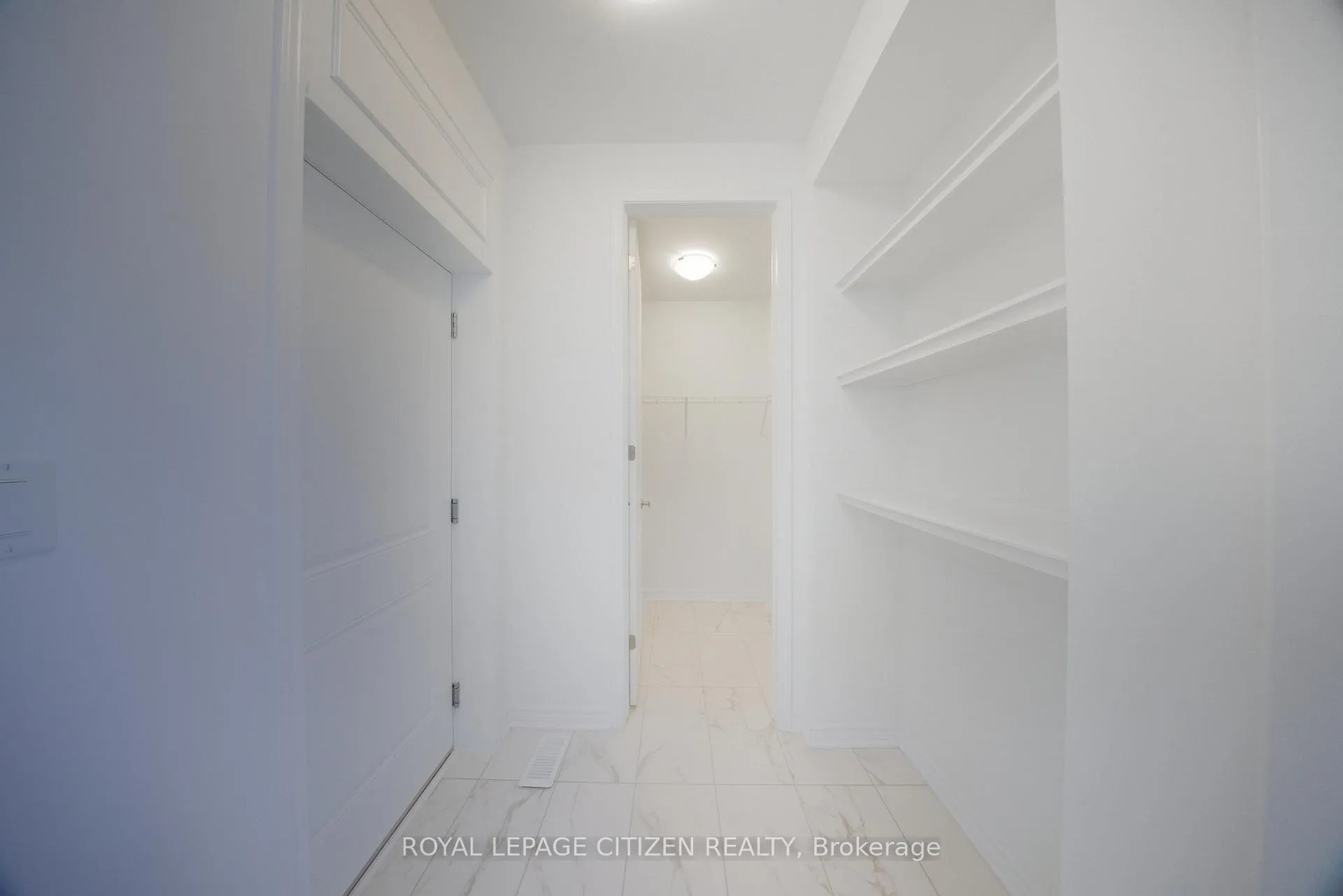 Photo 8 of 3513 Brickyard Drive, Pickering, Rural Pickering — HOMEH