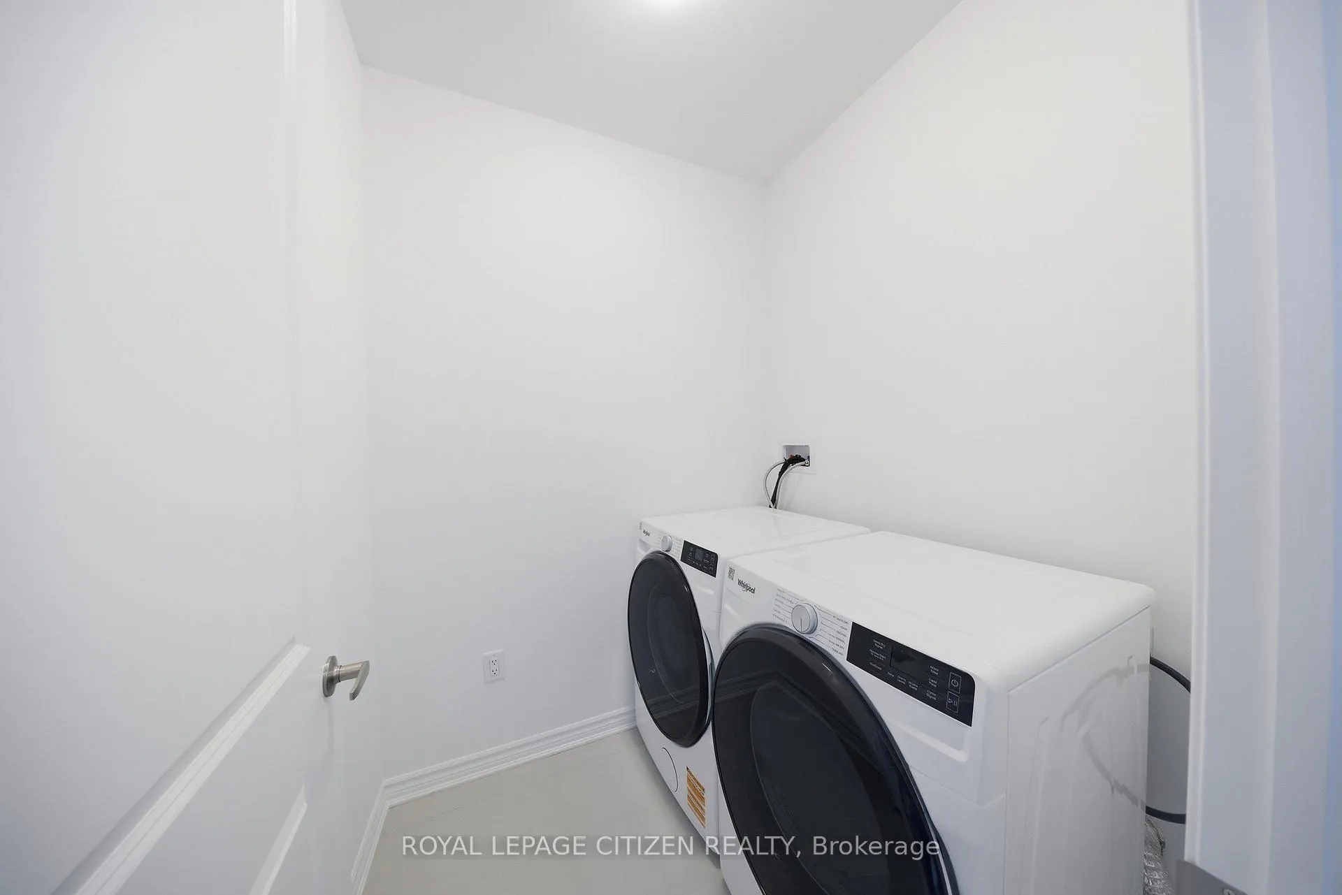 Photo 24 of 3513 Brickyard Drive, Pickering, Rural Pickering — HOMEH