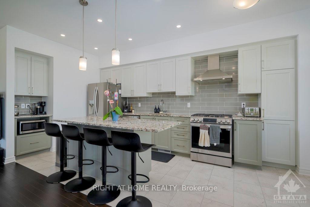 Photo 4 of 60 Verglas Lane, Ottawa, Mer Bleue/Bradley Estates/Anderson Park — HOMEH