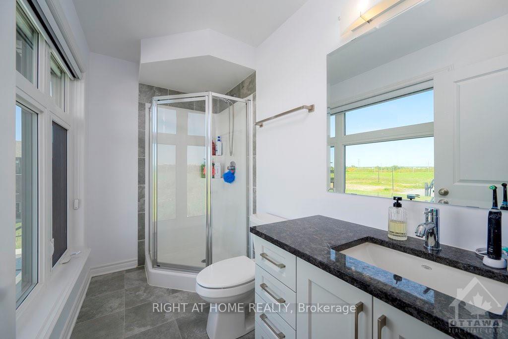 Photo 10 of 60 Verglas Lane, Ottawa, Mer Bleue/Bradley Estates/Anderson Park — HOMEH