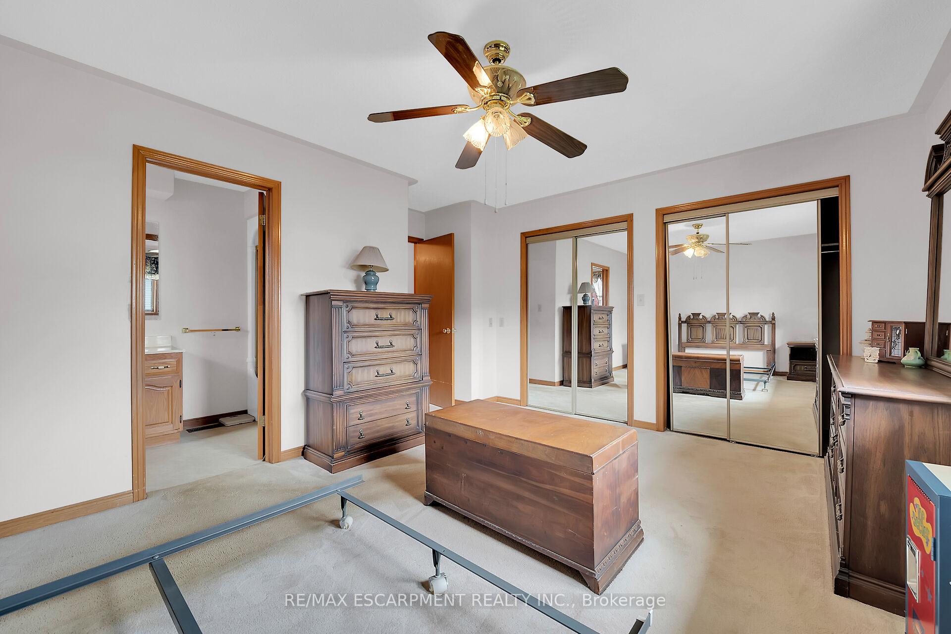 Photo 25 of 47 Falls Crescent, Norfolk, Simcoe — HOMEH