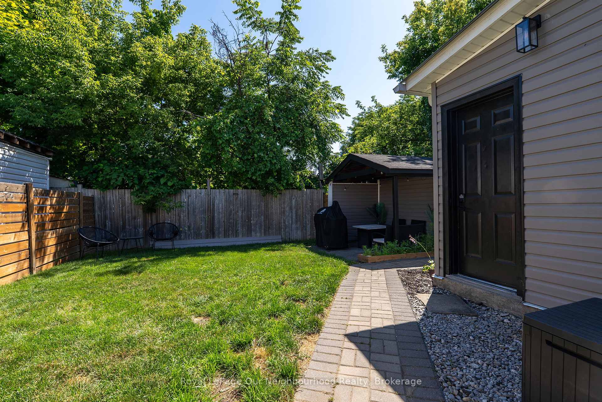 Photo 33 of 319 Division Street, Oshawa, O'Neill — HOMEH
