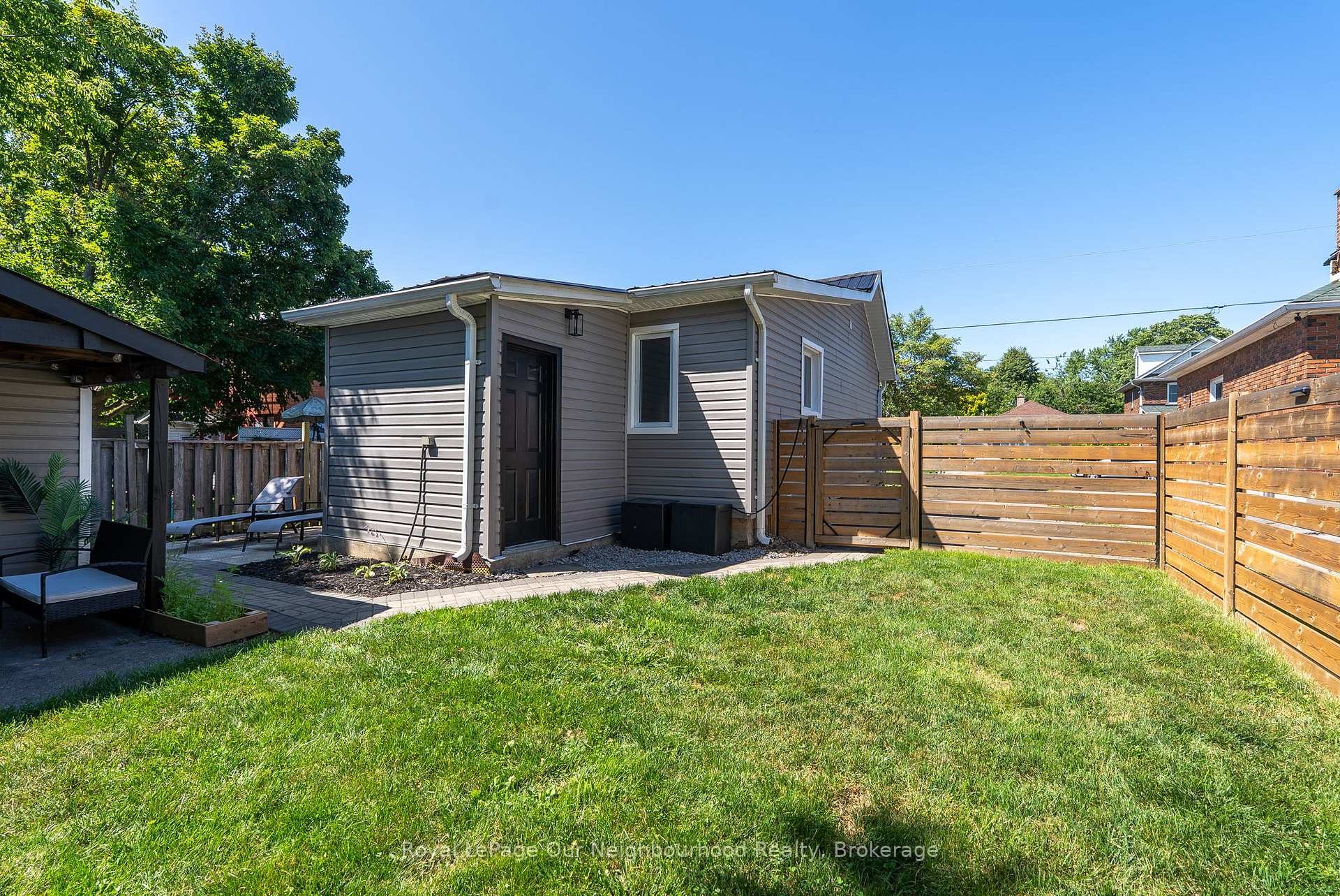 Photo 35 of 319 Division Street, Oshawa, O'Neill — HOMEH