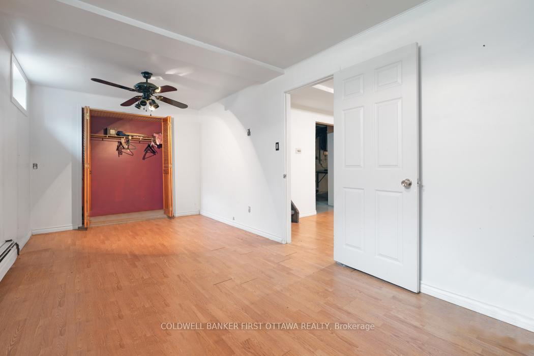 Photo 18 of 323 Amiens Street, Ottawa, Bilberry Creek/Queenswood Heights — HOMEH