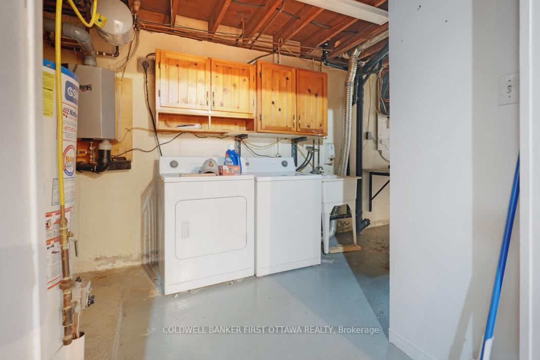 Photo 21 of 323 Amiens Street, Ottawa, Bilberry Creek/Queenswood Heights — HOMEH