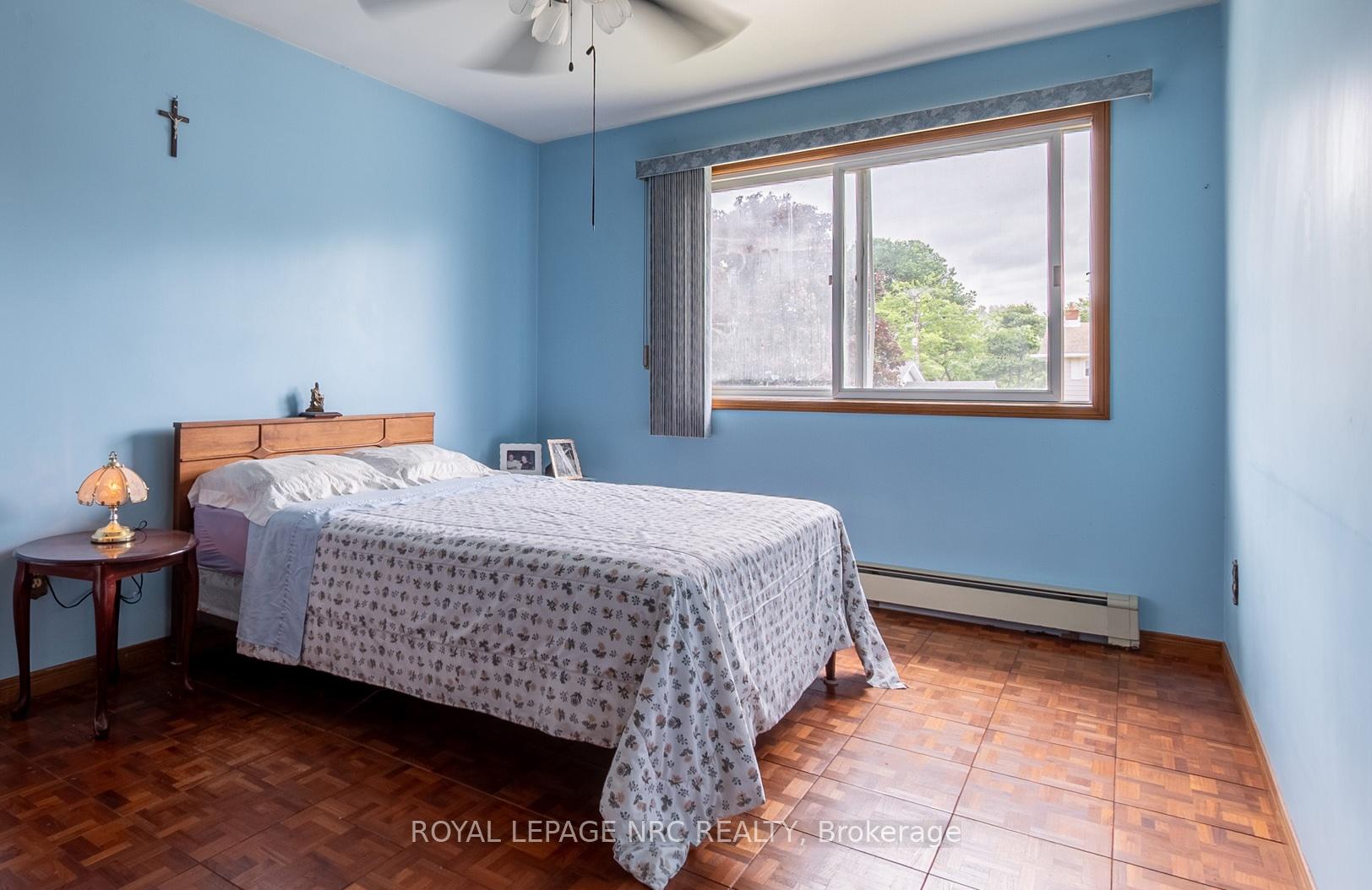 Photo 23 of 32 Gaspare Drive, Port Colborne, Sugarloaf — HOMEH