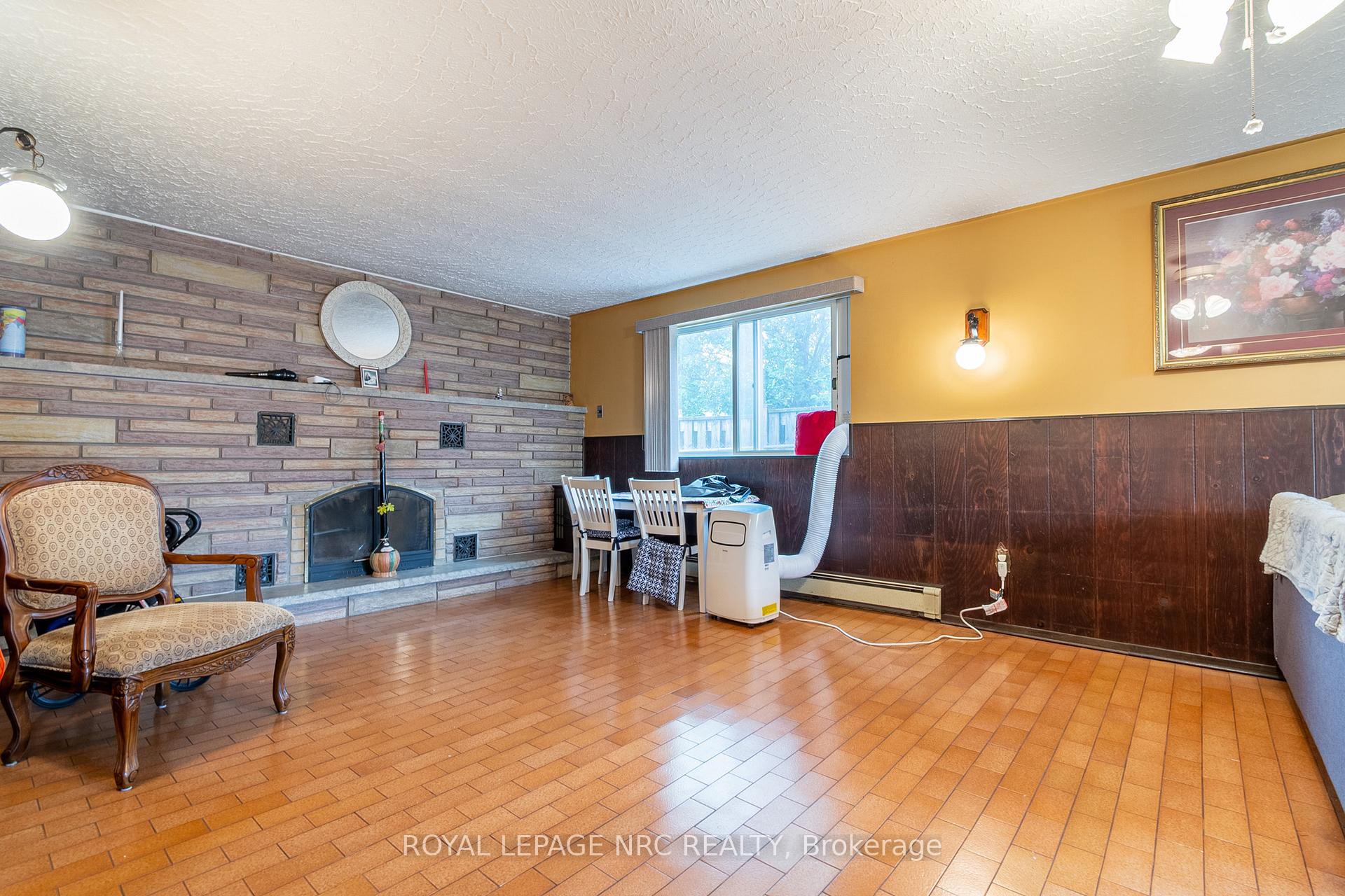 Photo 31 of 32 Gaspare Drive, Port Colborne, Sugarloaf — HOMEH