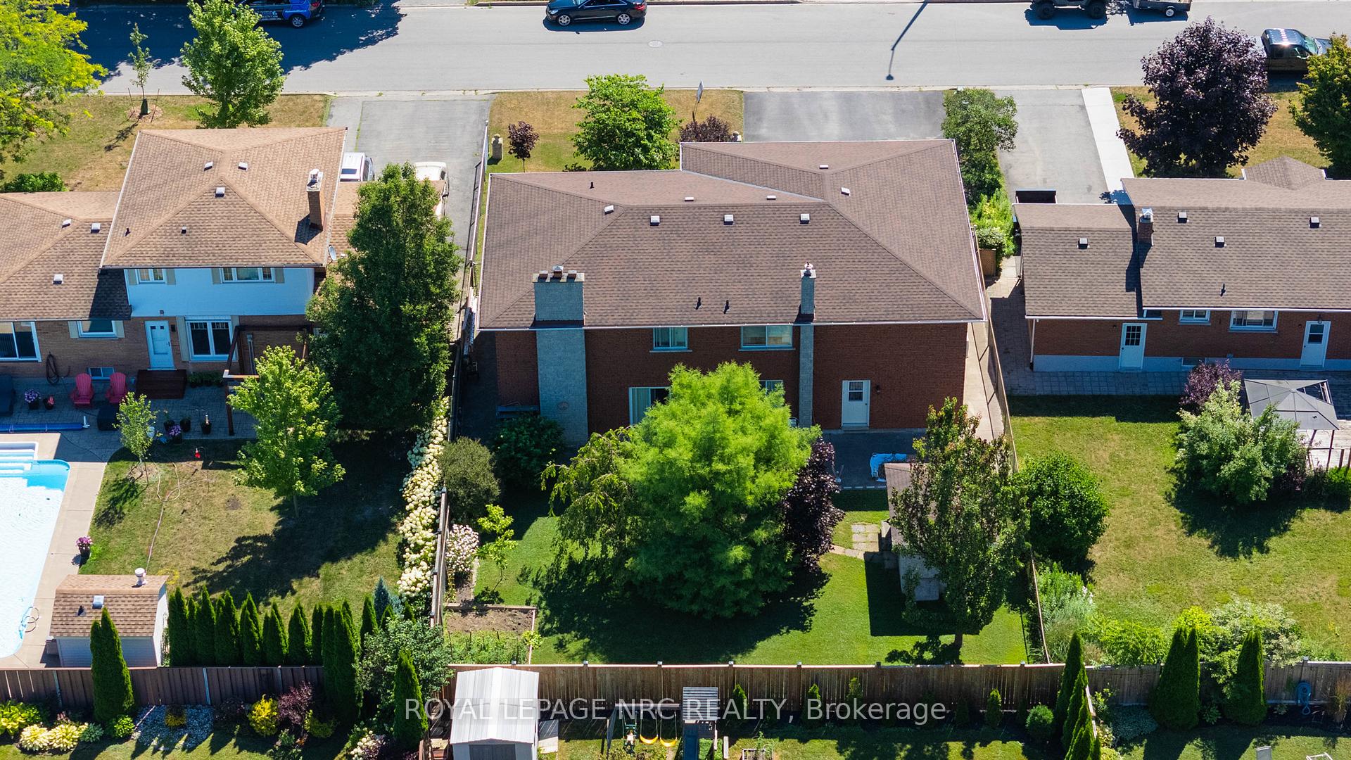 Photo 42 of 32 Gaspare Drive, Port Colborne, Sugarloaf — HOMEH