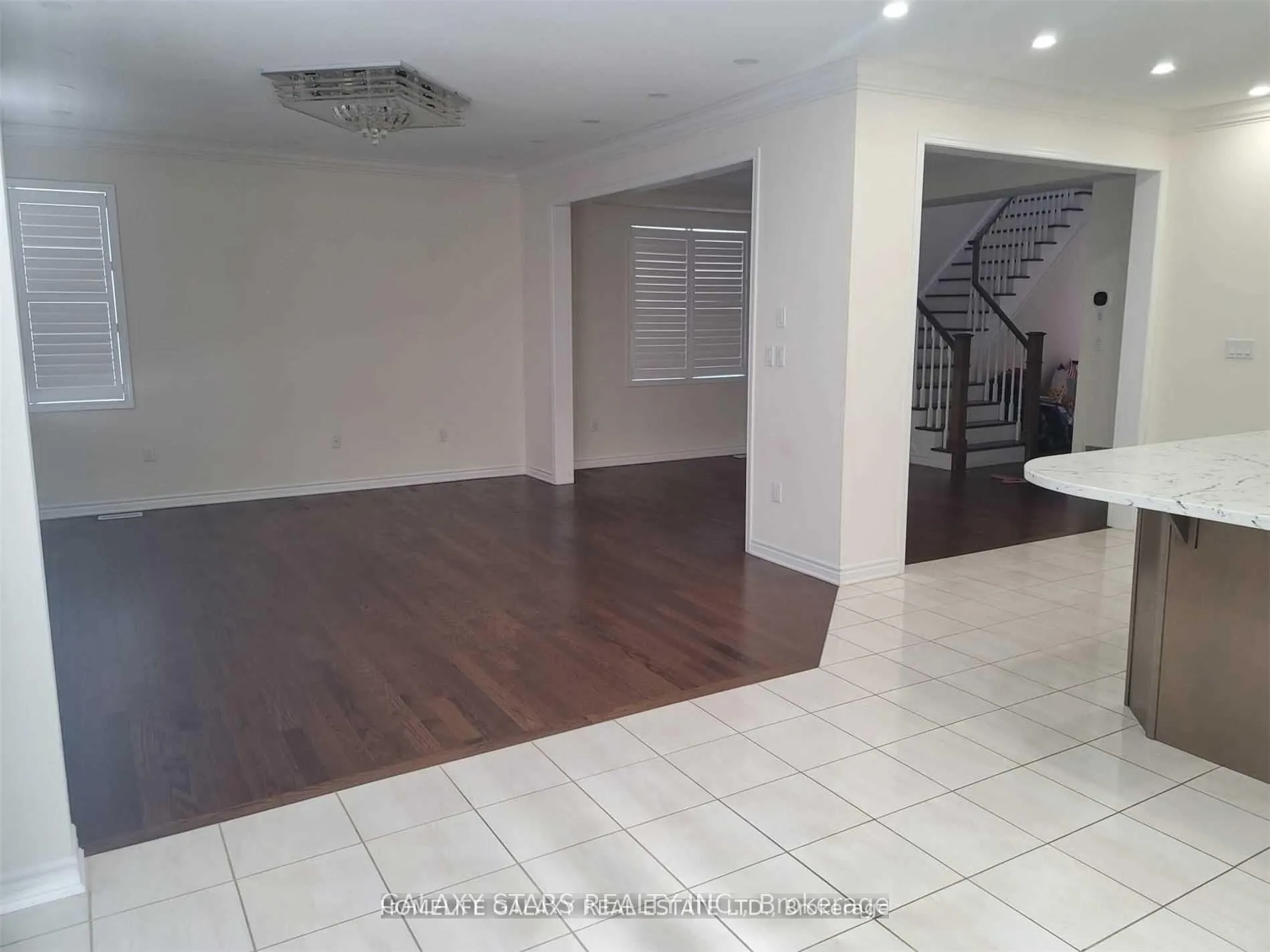Photo 5 of Unit (Main & 2nd Floor), 1076 Foxtail Crescent, Pickering, Rural Pickering — HOMEH