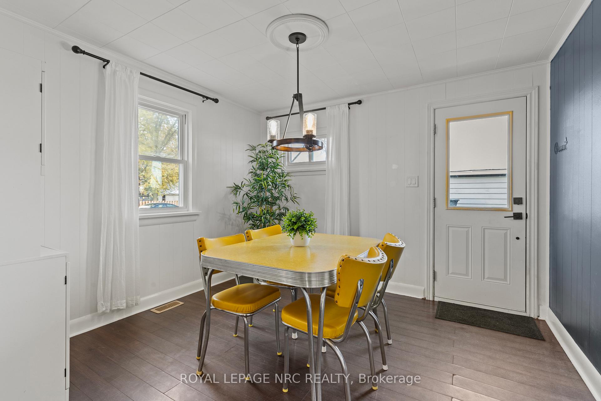 Photo 12 of 783 Steele Street, Port Colborne, Main Street — HOMEH