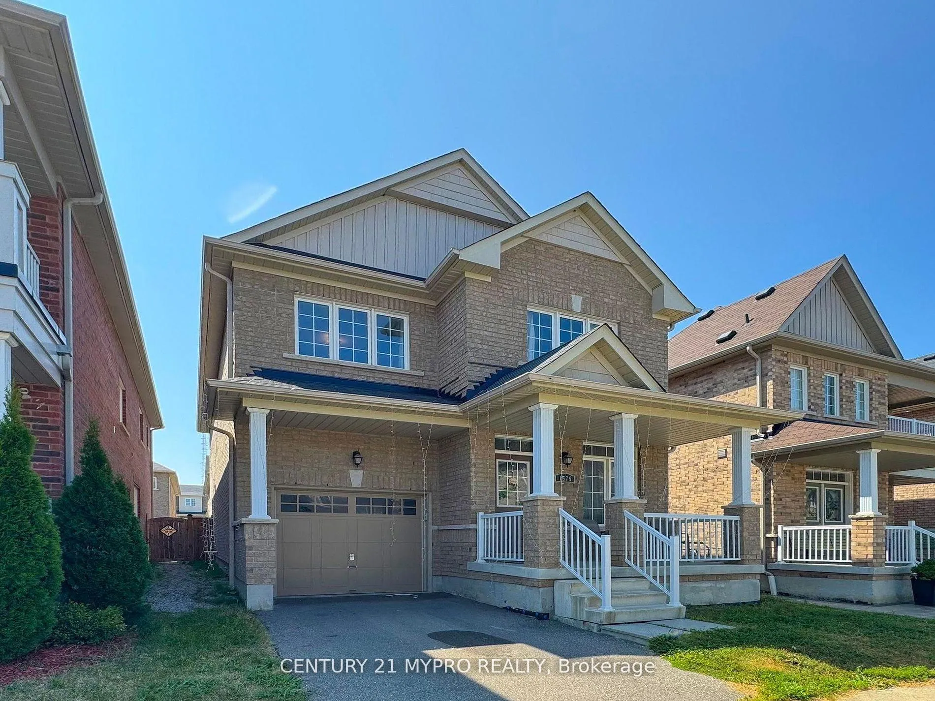 Photo 2 of 1575 Brandy Court, Pickering, Duffin Heights — HOMEH
