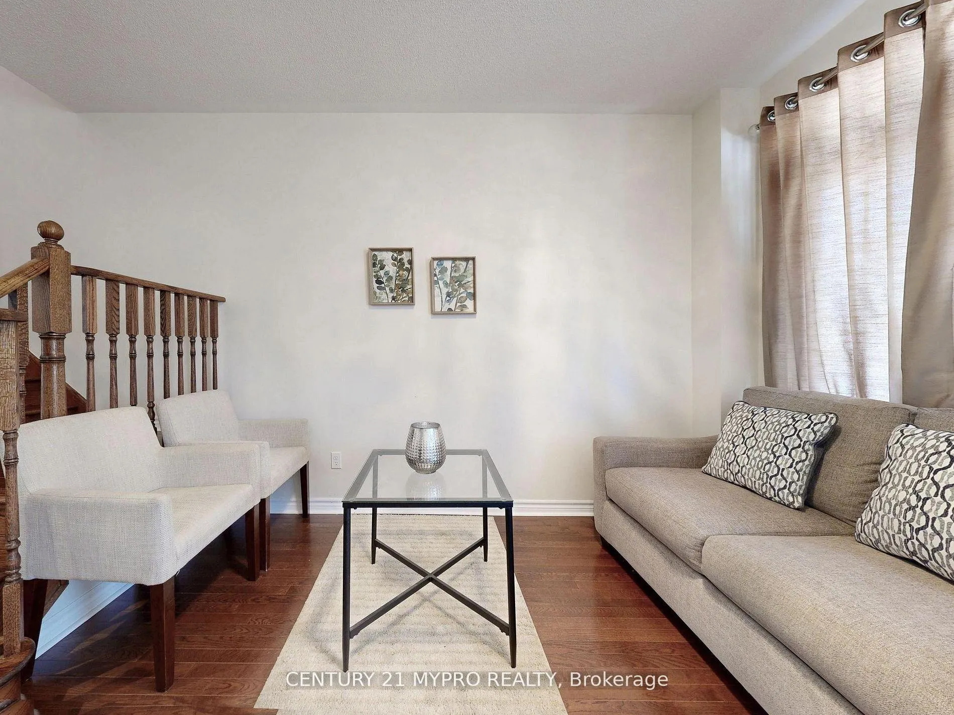 Photo 5 of 1575 Brandy Court, Pickering, Duffin Heights — HOMEH